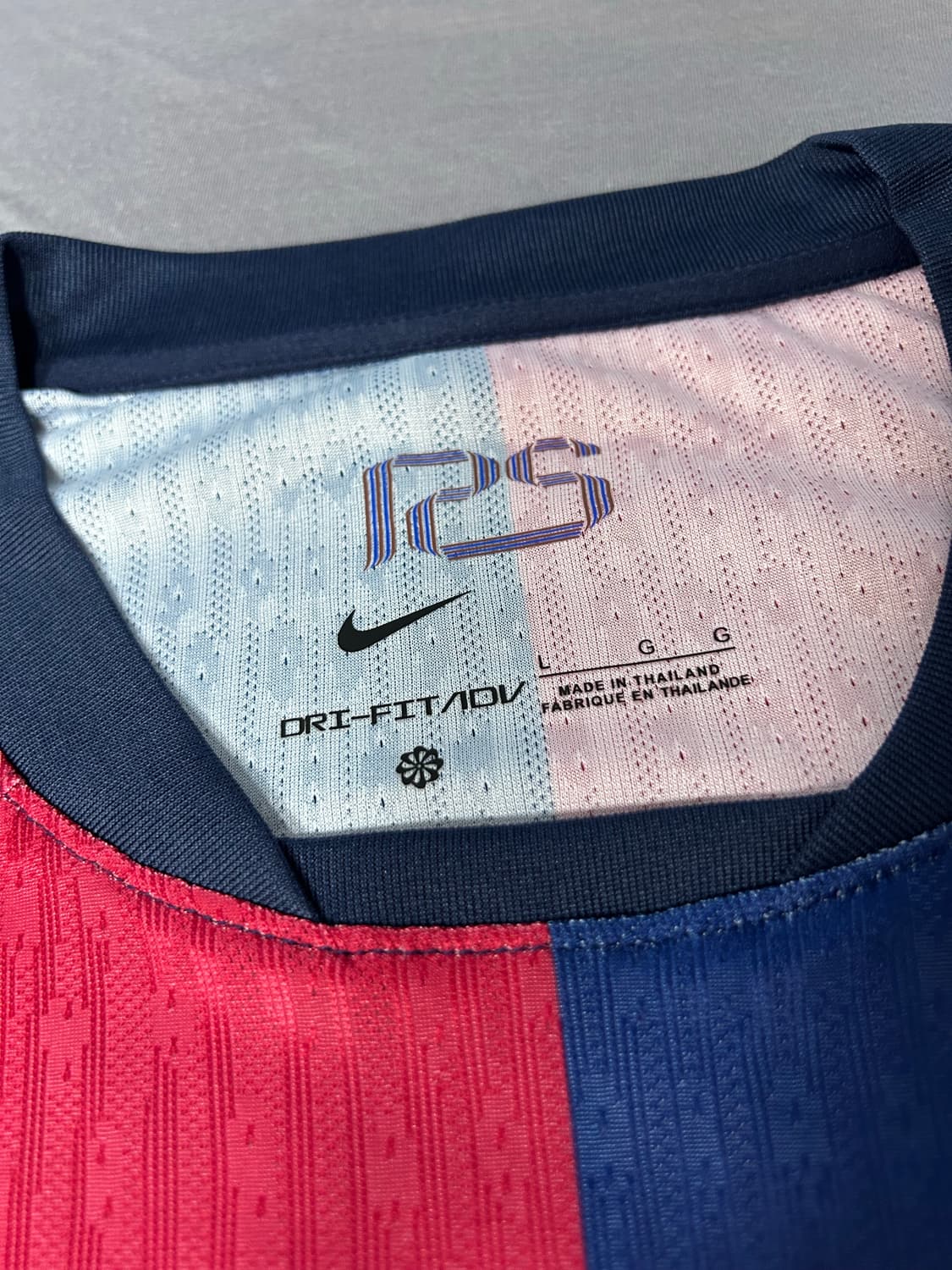 24/25 바르셀로나 홈 어센틱 유니폼 상품이미지4