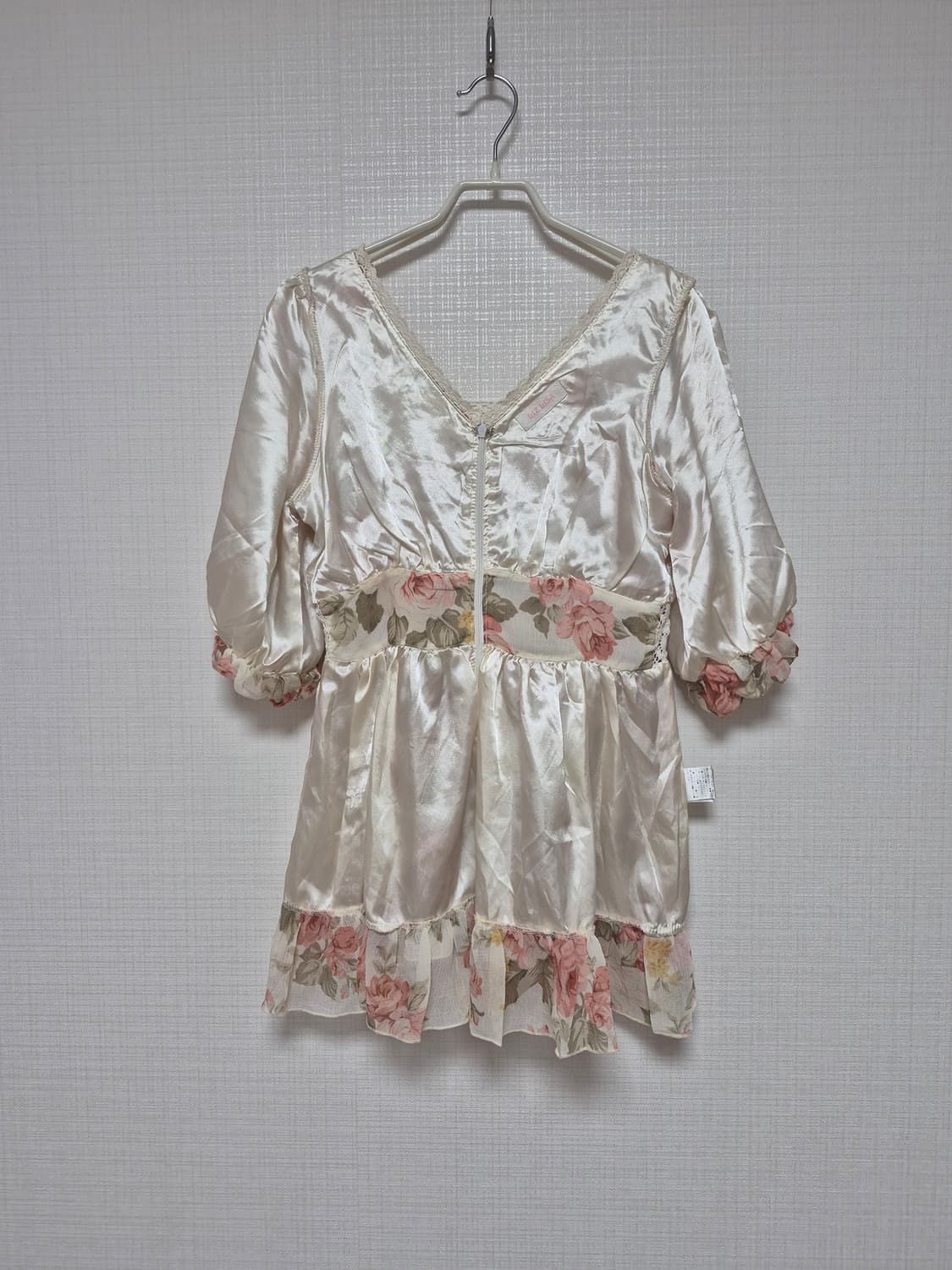 리즈리사 수선품 초고전템 히메갸루 오프플로럴 블라우스 상품이미지4