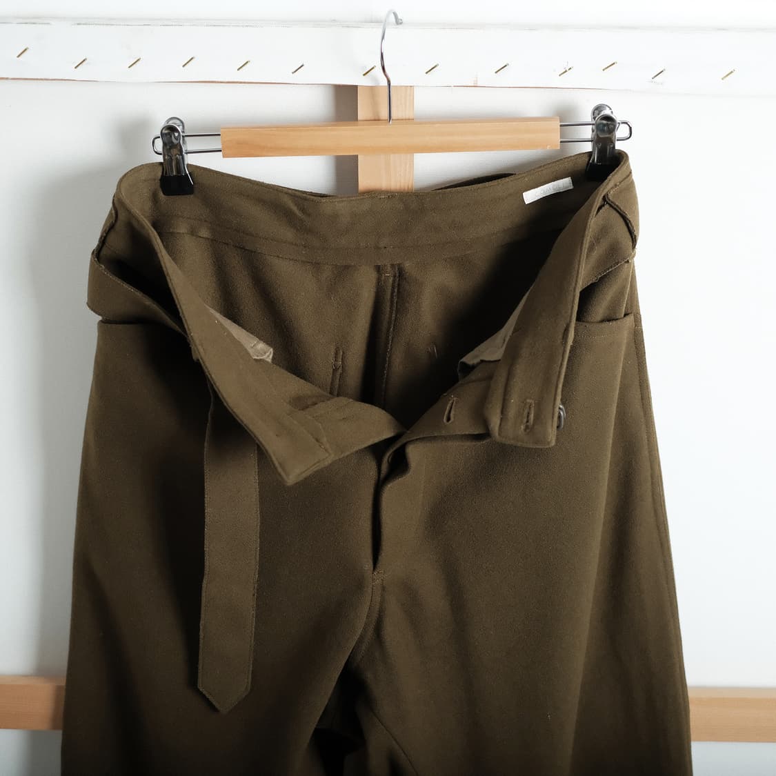 Comoli 코모리 울 벨티드 팬츠 카키 1(29-31)사이즈 상품이미지8