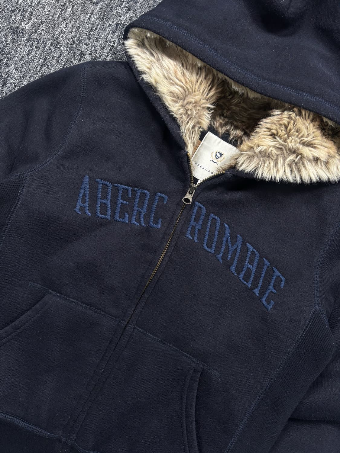 아베크롬비 울프죠 네이비 후드집업 상품이미지4