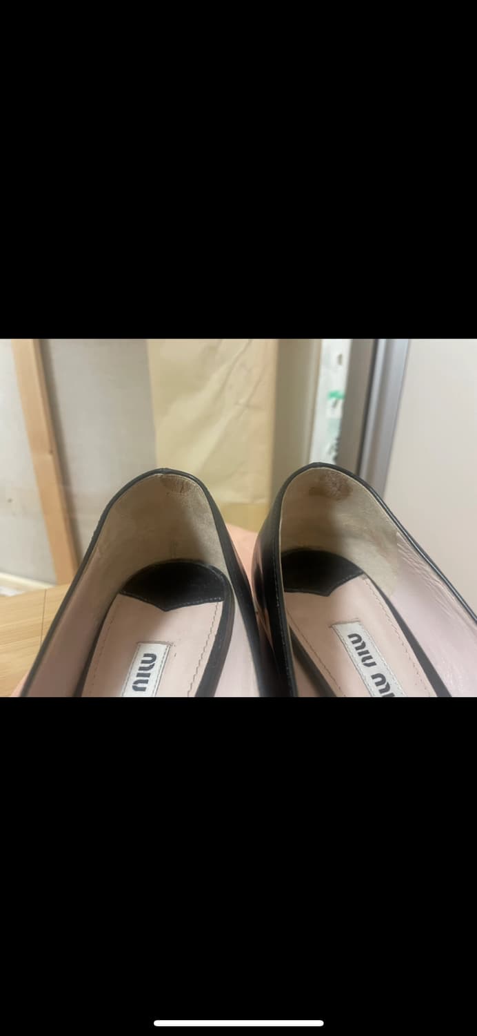 미우미우 애나멜 구두  상품이미지5