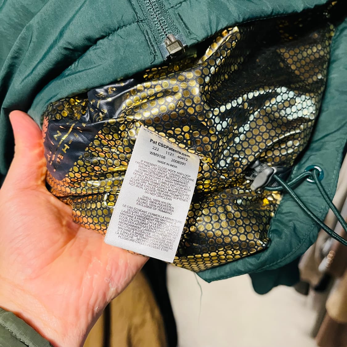 콜롬비아 옴니히트 패딩 미사용  상품이미지5