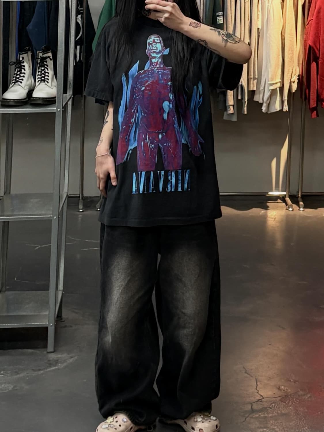 빈티지 너바나 네온 그래픽 블랙 반팔 A3766 상품이미지1