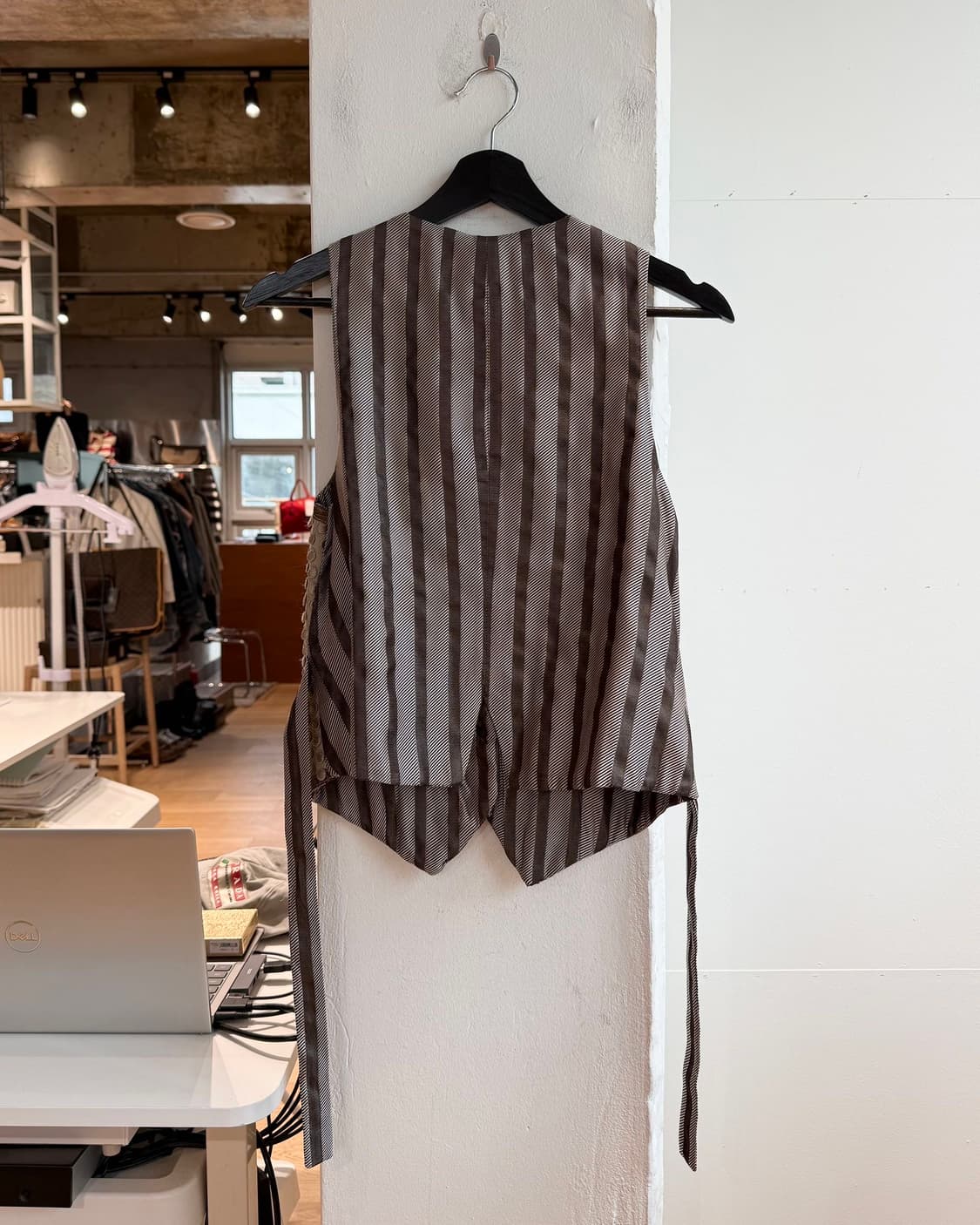 조르지오 아르마니 브라운 스터드 베스트 자켓 상품이미지7