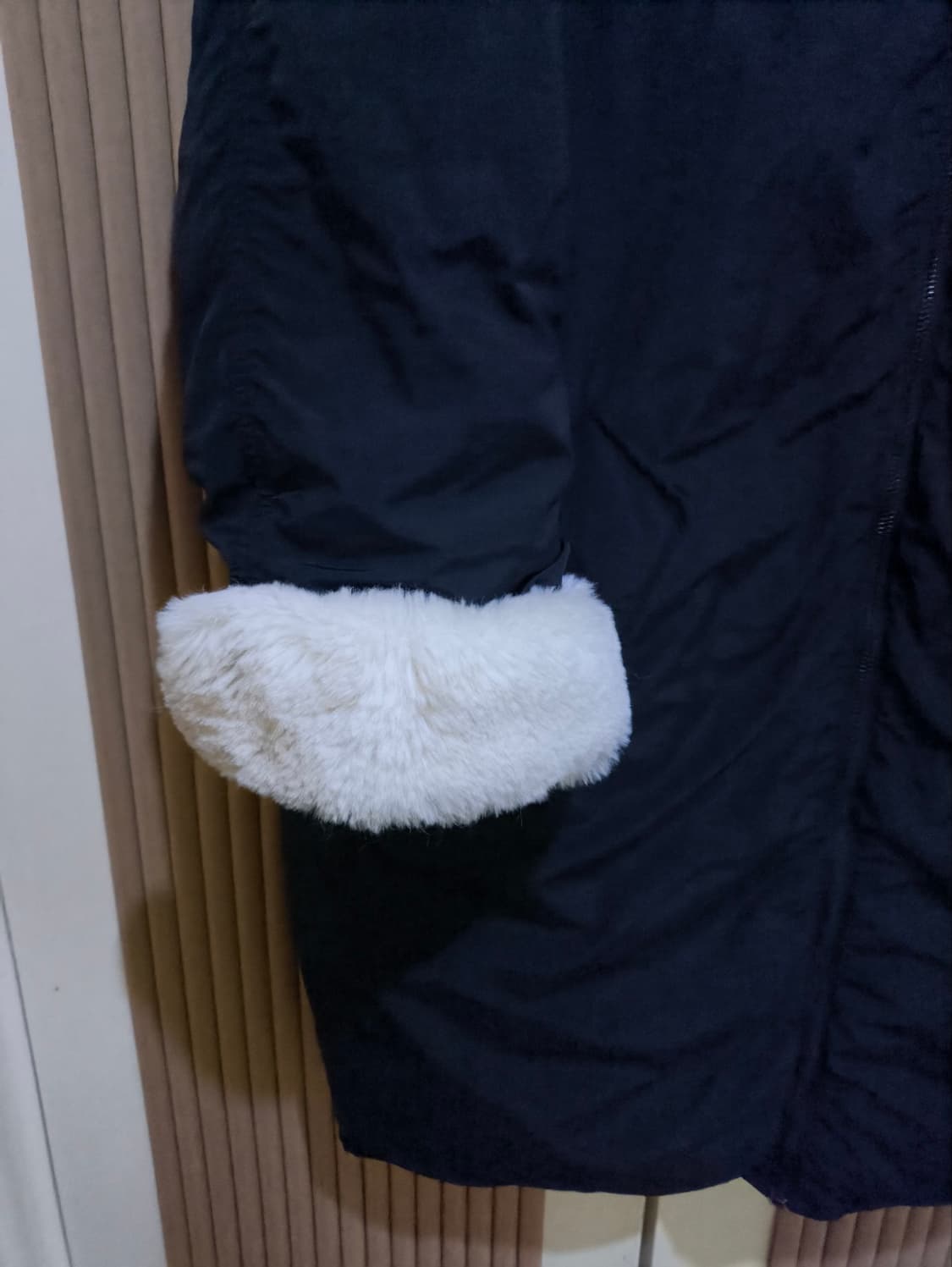 오버핏F 스티브제이앤요니피 SJYP 무스탕 패딩 상품이미지2