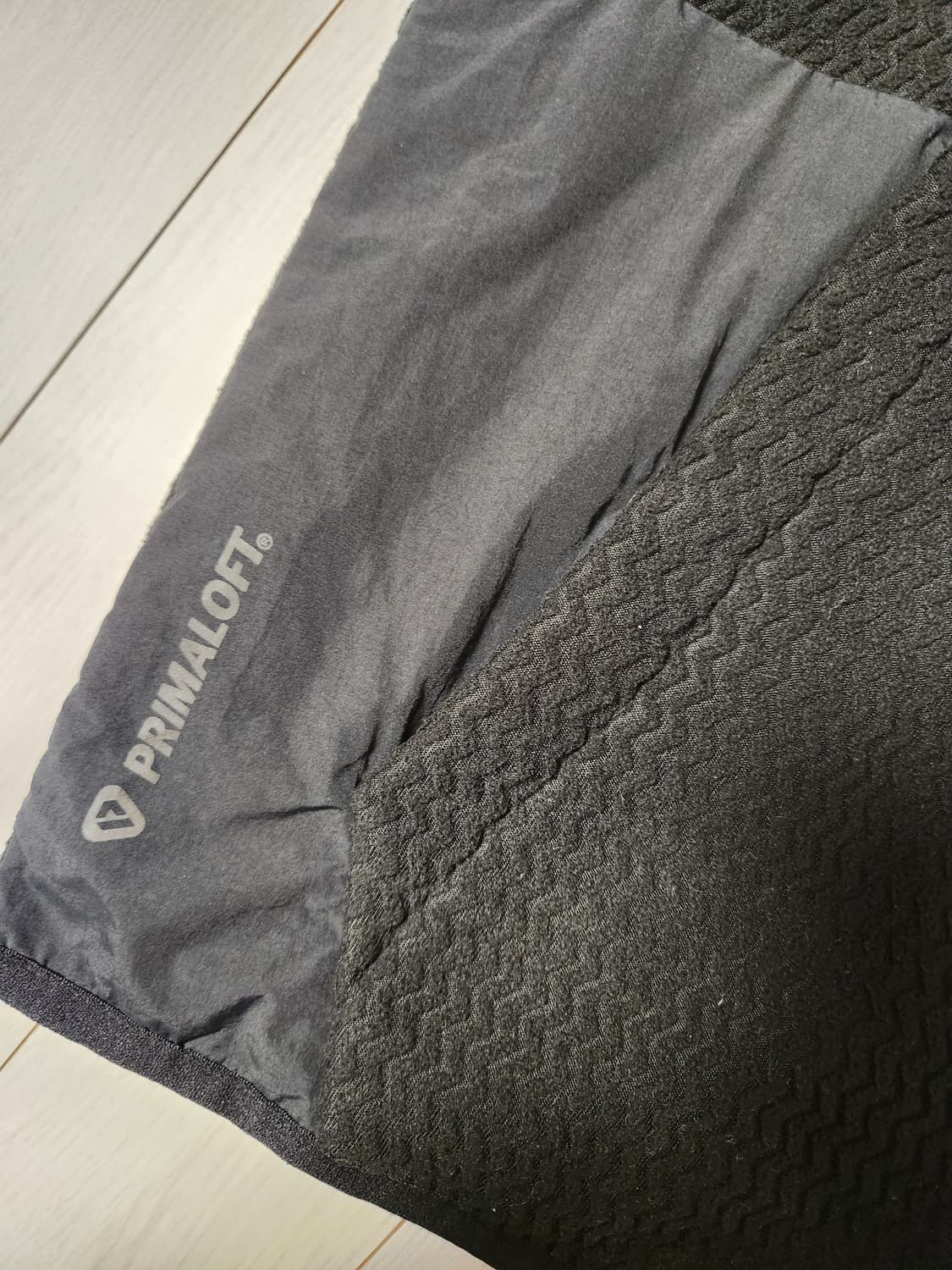 디스커버리 남성 자가드 플리스 후드 자켓 사이즈95(m)

25년 출시  상품이미지8