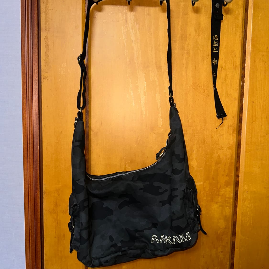 아캄 카모플러즈 크로스백 (현재품절) 상품이미지2
