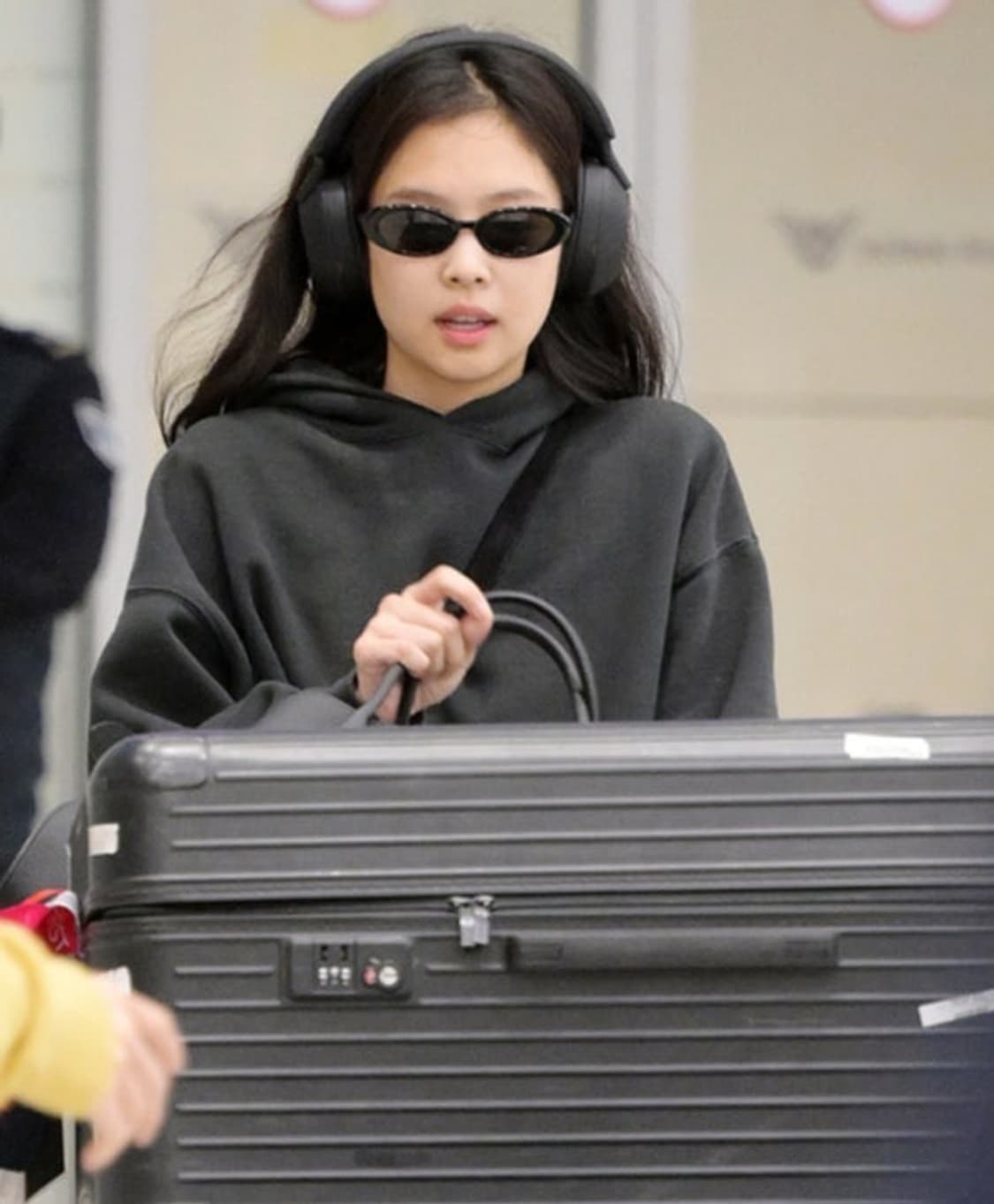 소니 WH-1000XM5 블랙 노이즈캔슬링 블루투스 헤드폰 헤드셋 상품이미지1