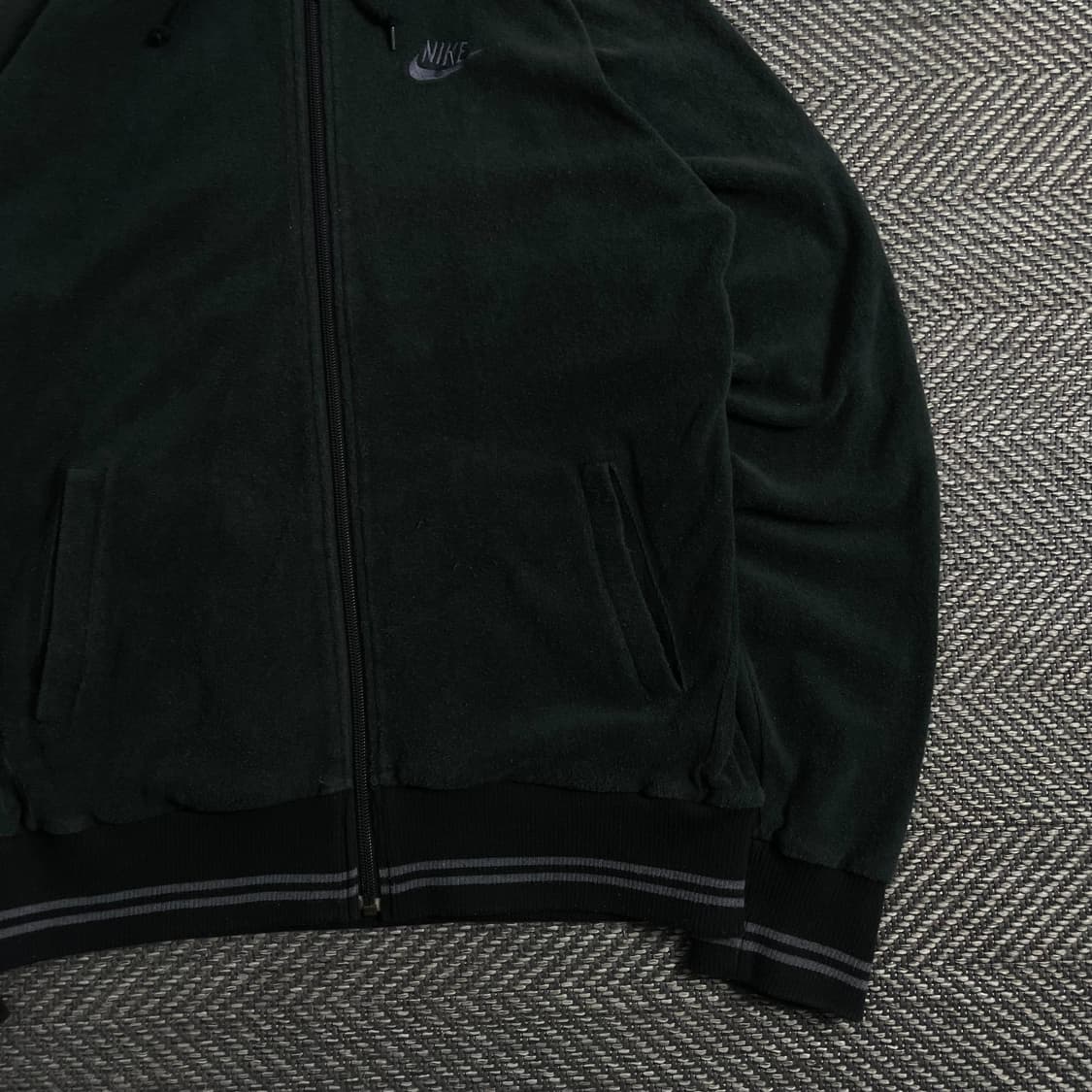 나이키 퓨츄라 로고 후드 벨벳 트랙탑 져지 o 3901 상품이미지2