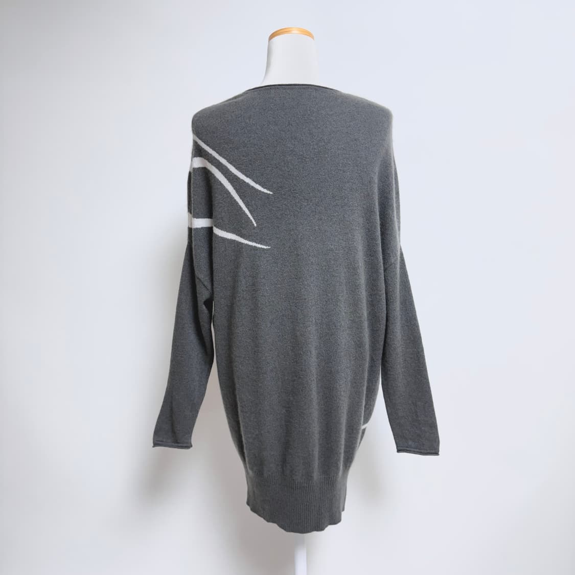 [캐시미어 100%] 가오리핏 롱 니트 상품이미지3