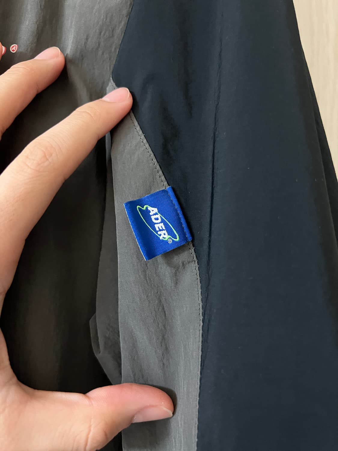 아더에러 20ss tort.og noir 상품이미지5