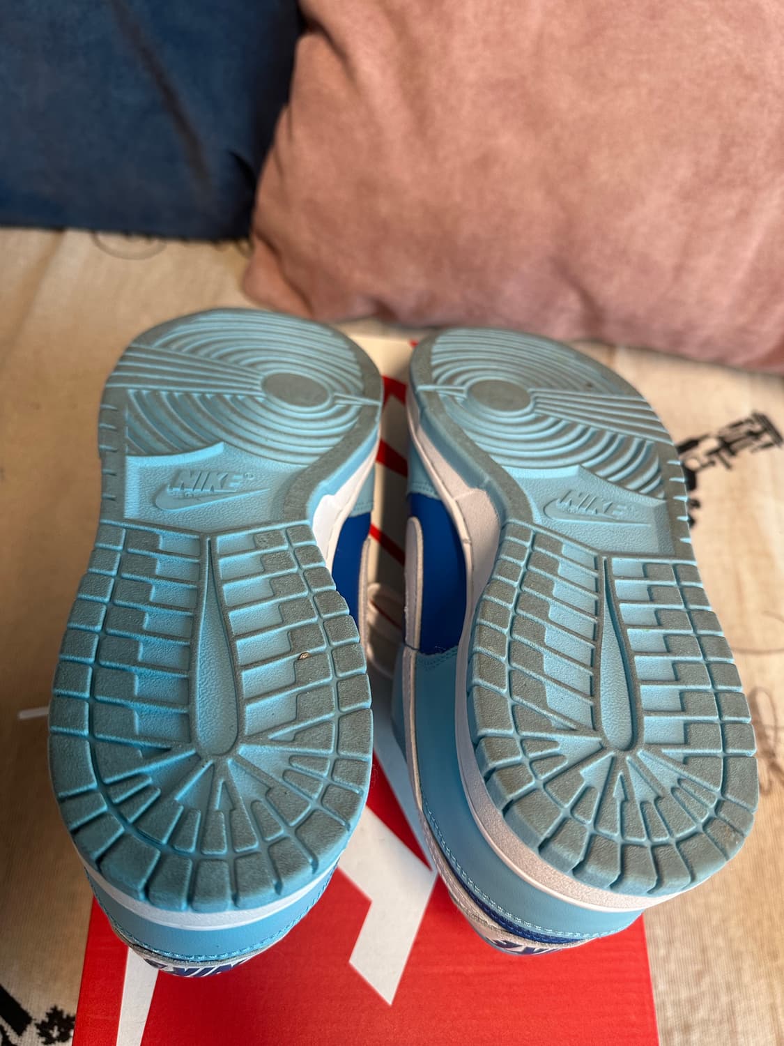 나이키 덩크 로우 레트로 아르곤 265mm 상품이미지7