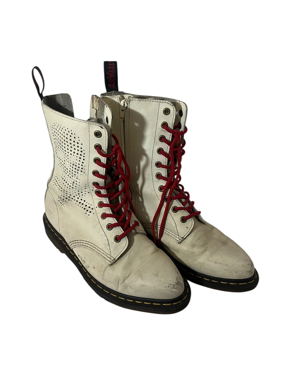 닥터마틴 레드탭 10홀 화이트 부츠 255 상품이미지1