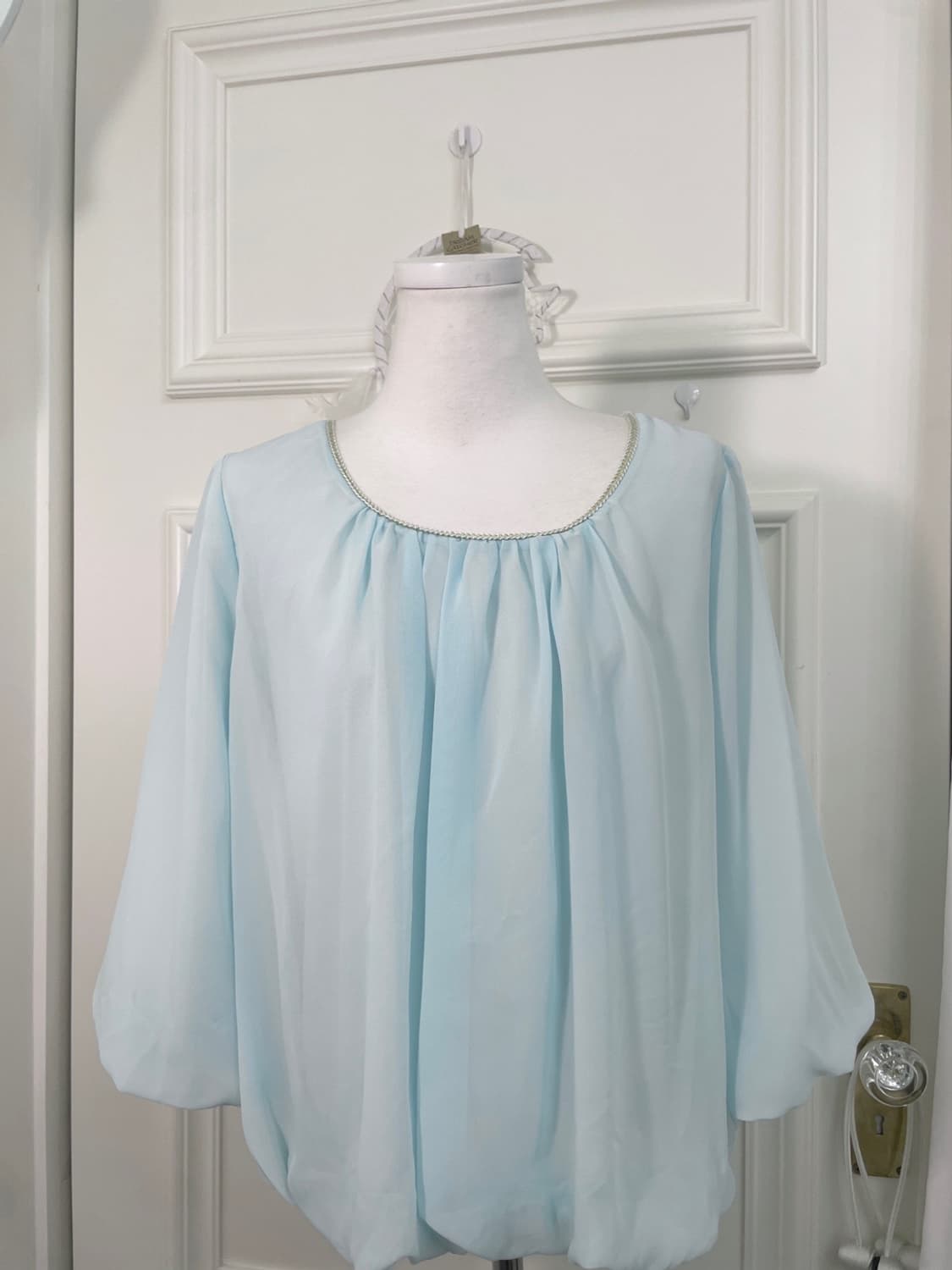 sky blue shirring loose summer blouse 상품이미지5