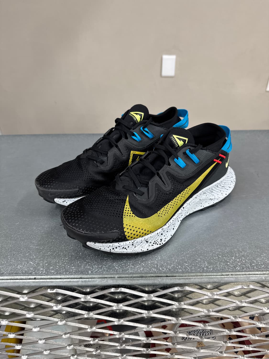 나이키 페가수스 트레일 2 275 상품이미지2