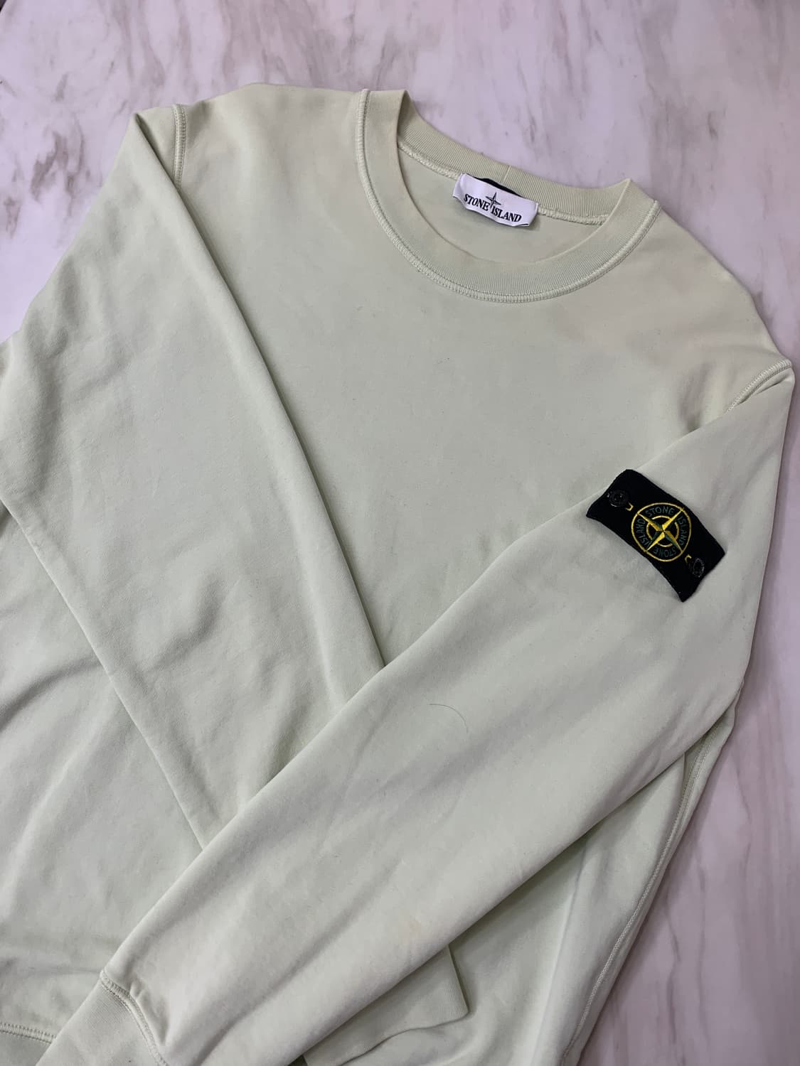 스톤아일랜드 맨투맨 연두색 스웨트셔츠 Xl사이즈 S급 상품이미지1