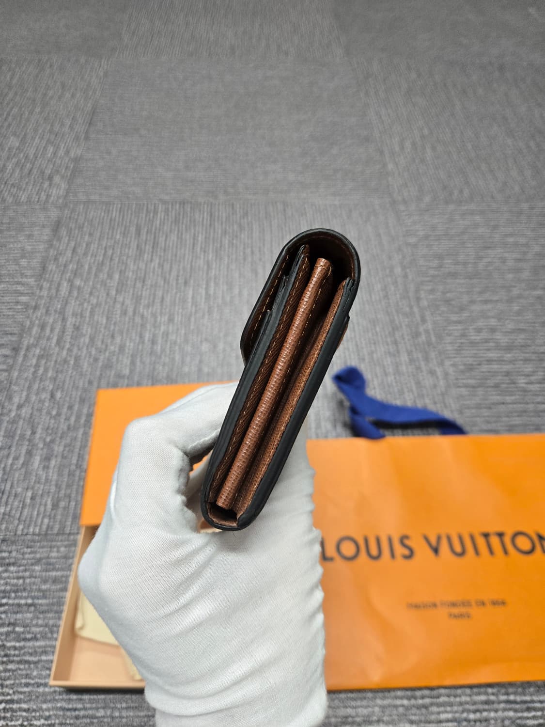 [특가][정품]루이비통 사라 장지갑 상품이미지4