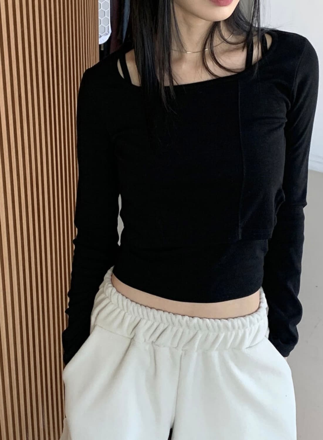 원더원더 절개 트임 기모 크롭 레이어드 긴팔 티셔츠 상품이미지6