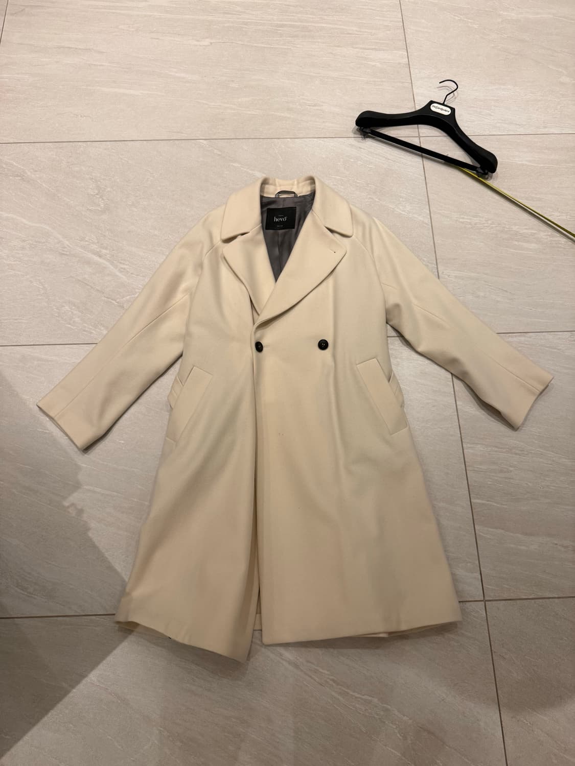 헤보 화이트 롱코트 상품이미지5