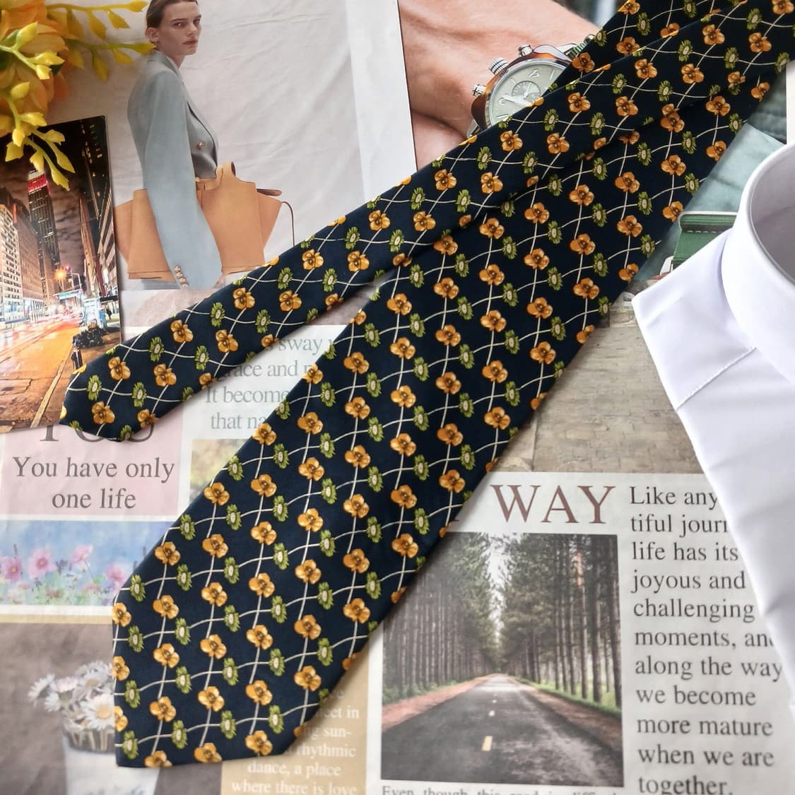 아쿠아스큐텀 실크 네이비 플로럴 넥타이 9.4cm A+등급 A18820
 상품이미지3