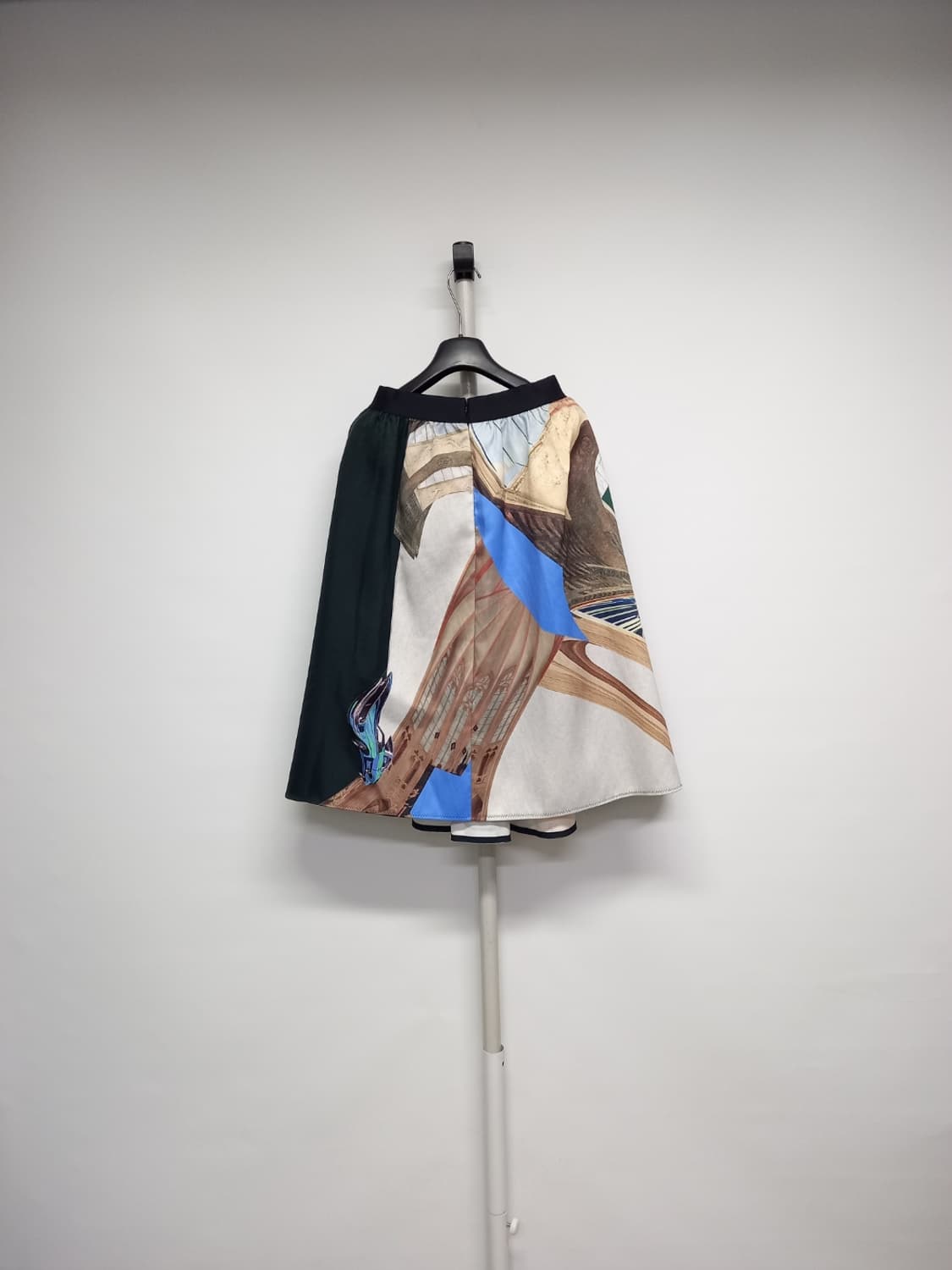 타임 춘추동 얇은네오프렌 A라인플레어 롱 스커트 44 상품이미지2