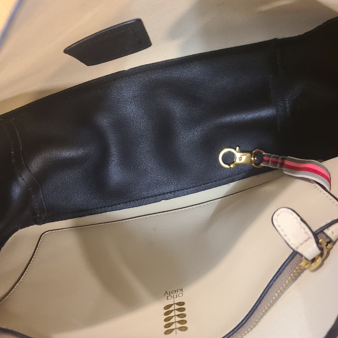 OraKiely올라카일리 백 상품이미지7