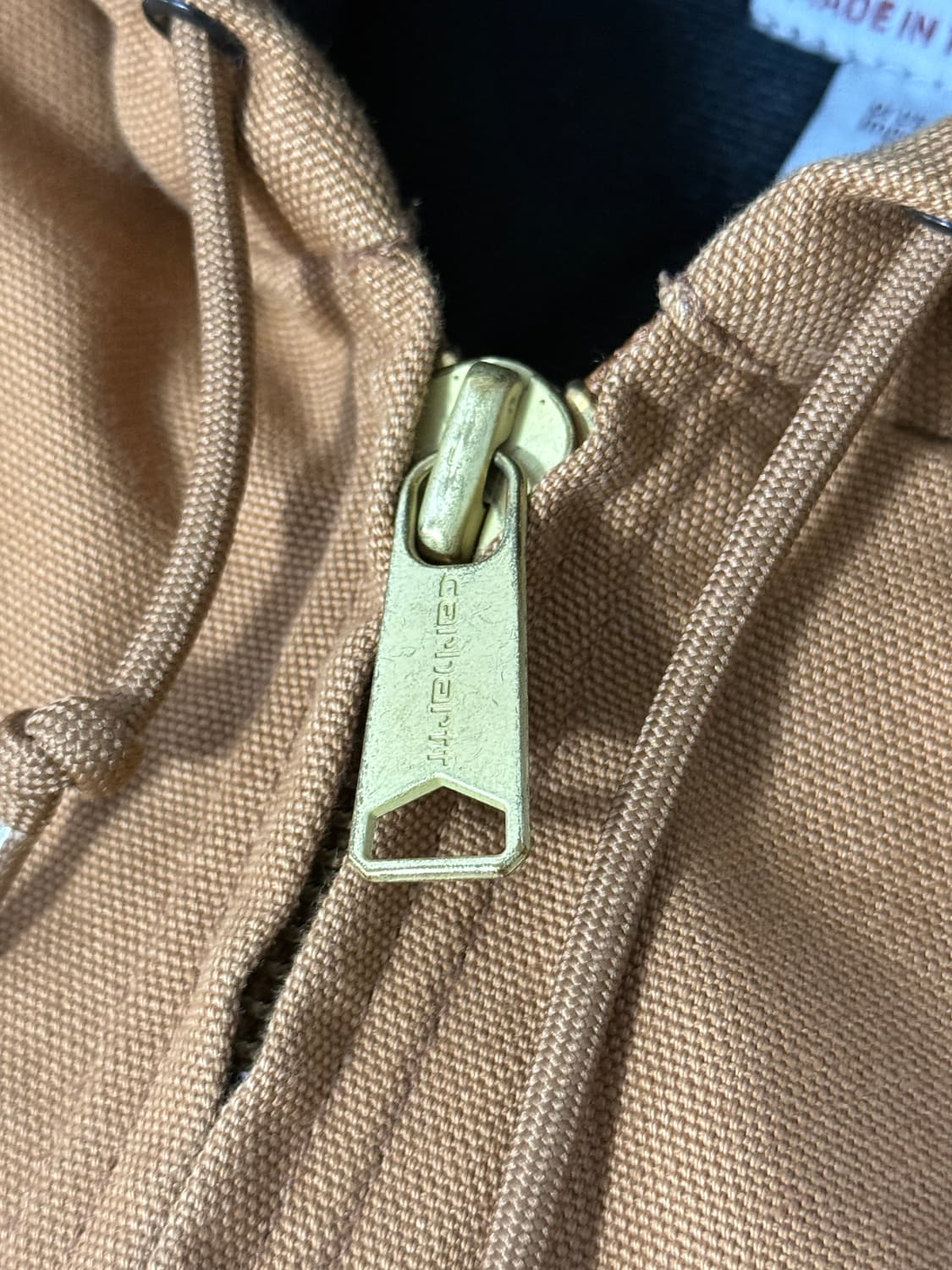 칼하트 오버핏 J140 브라운 액티브 자켓 상품이미지6