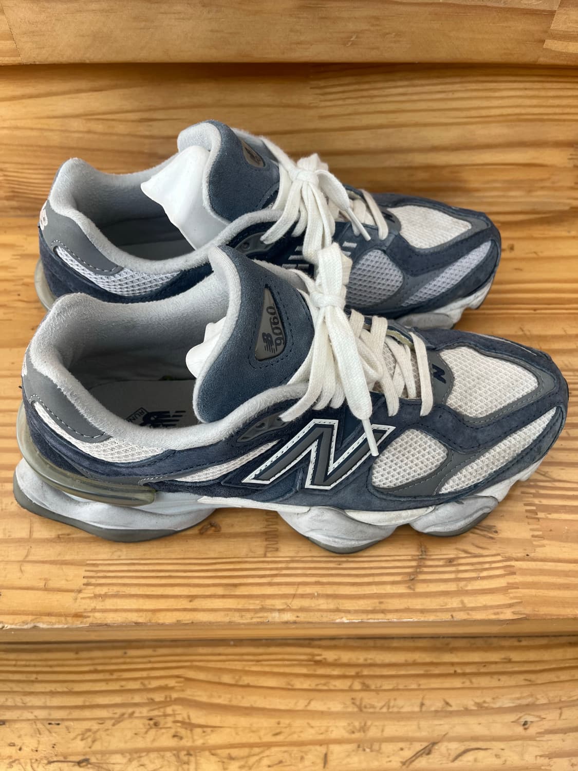 뉴발란스 9060 그레이 운동화 상품이미지2