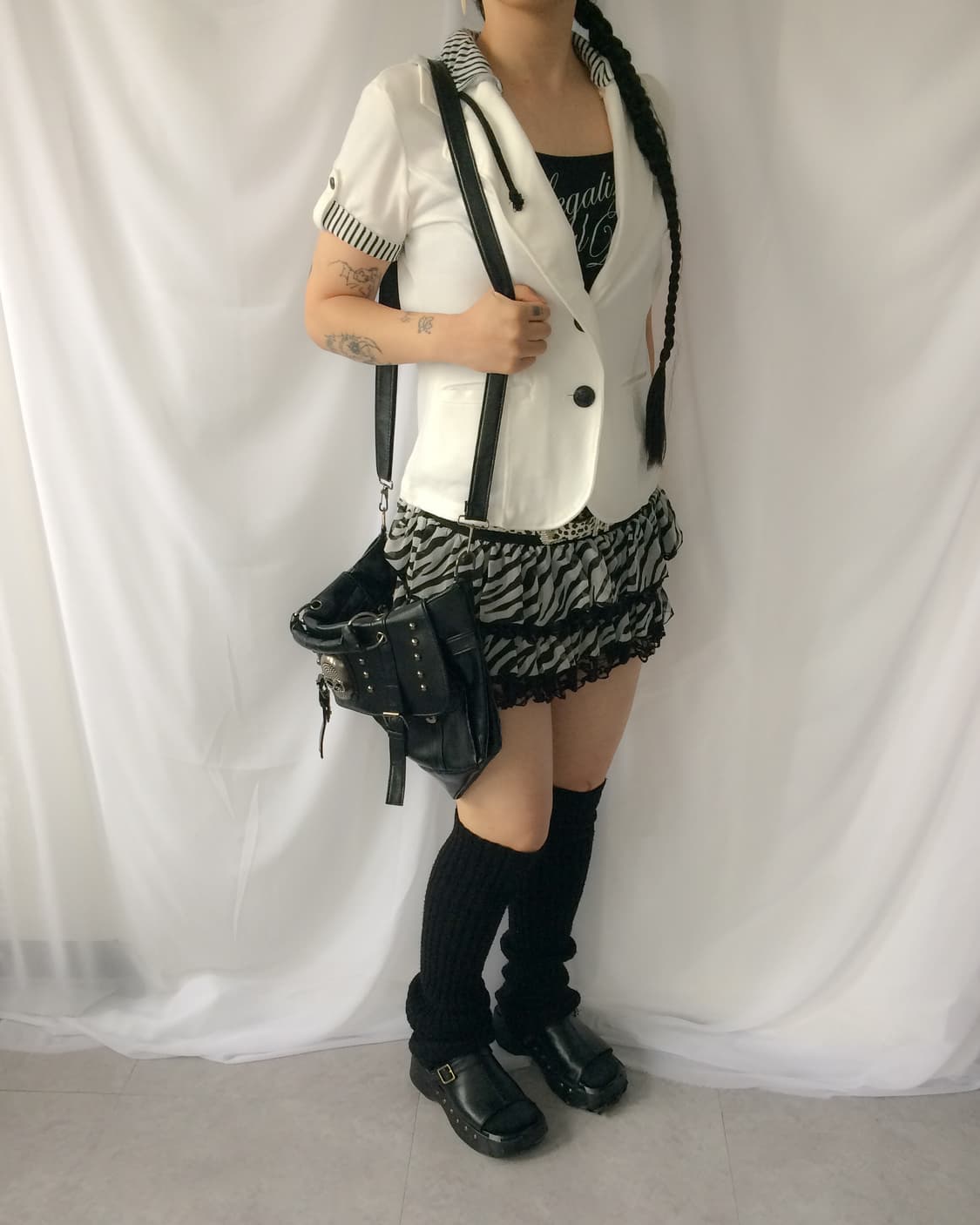 skull stud point cross bag 상품이미지9