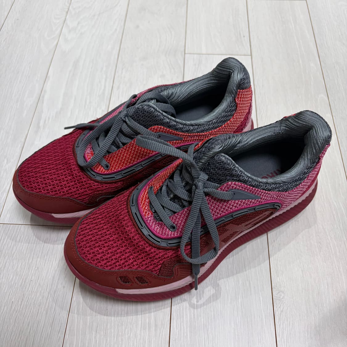 키코 아식스 젤 글라이드 3 레드 상품이미지1