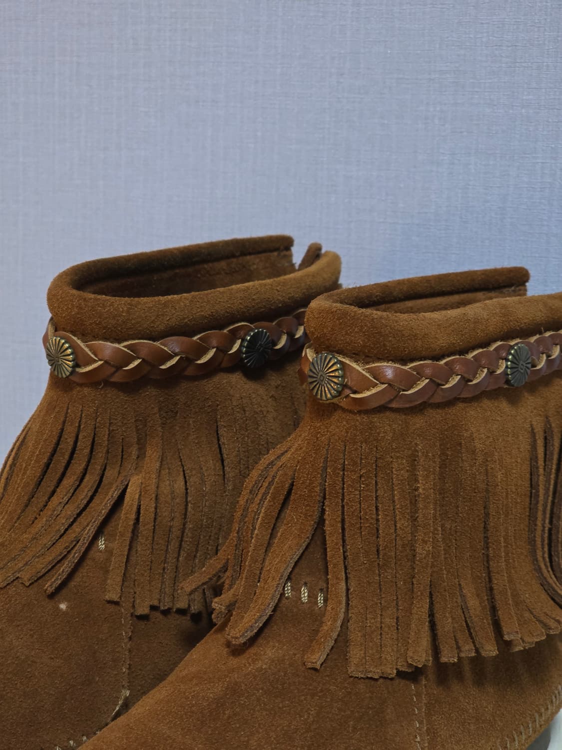 미네통카 X 어스뮤직 하이탑 백 집 모카신 240 상품이미지4