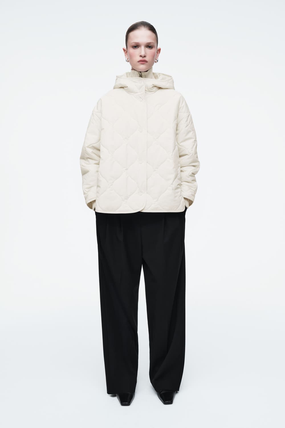 코스 퀼티드 후드 퍼넬넥 재킷 점퍼 상품이미지1