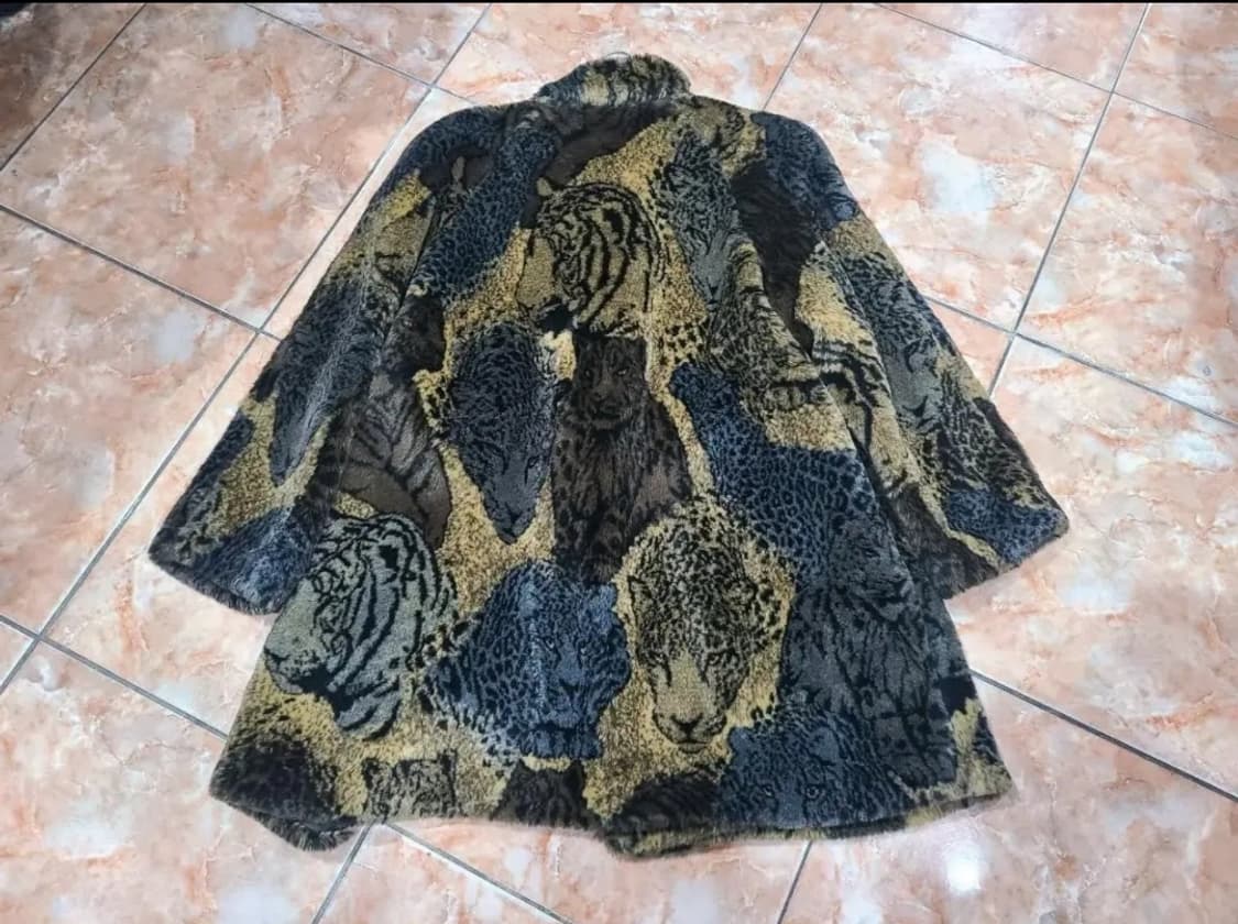 에니멀패턴 페이크퍼 자켓 상품이미지3