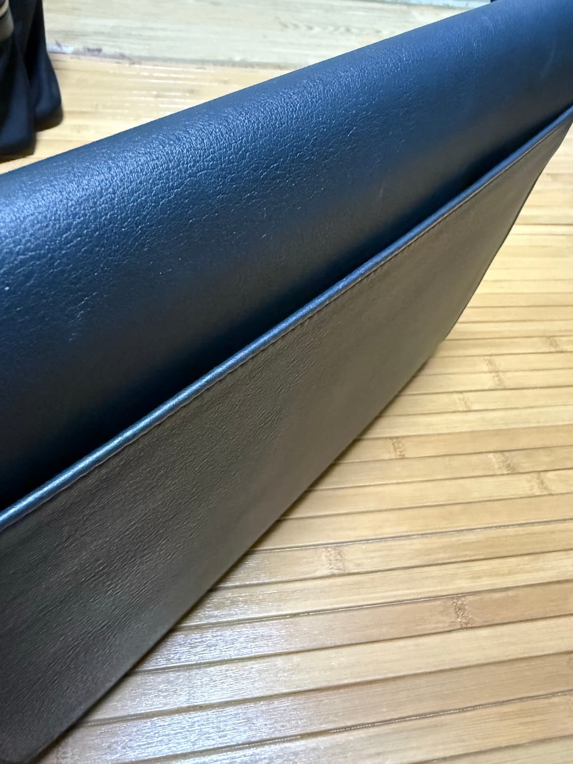 몽블랑 스푸마토 포트폴리오 플랩 클러치백 (123714)_네이비 상품이미지4