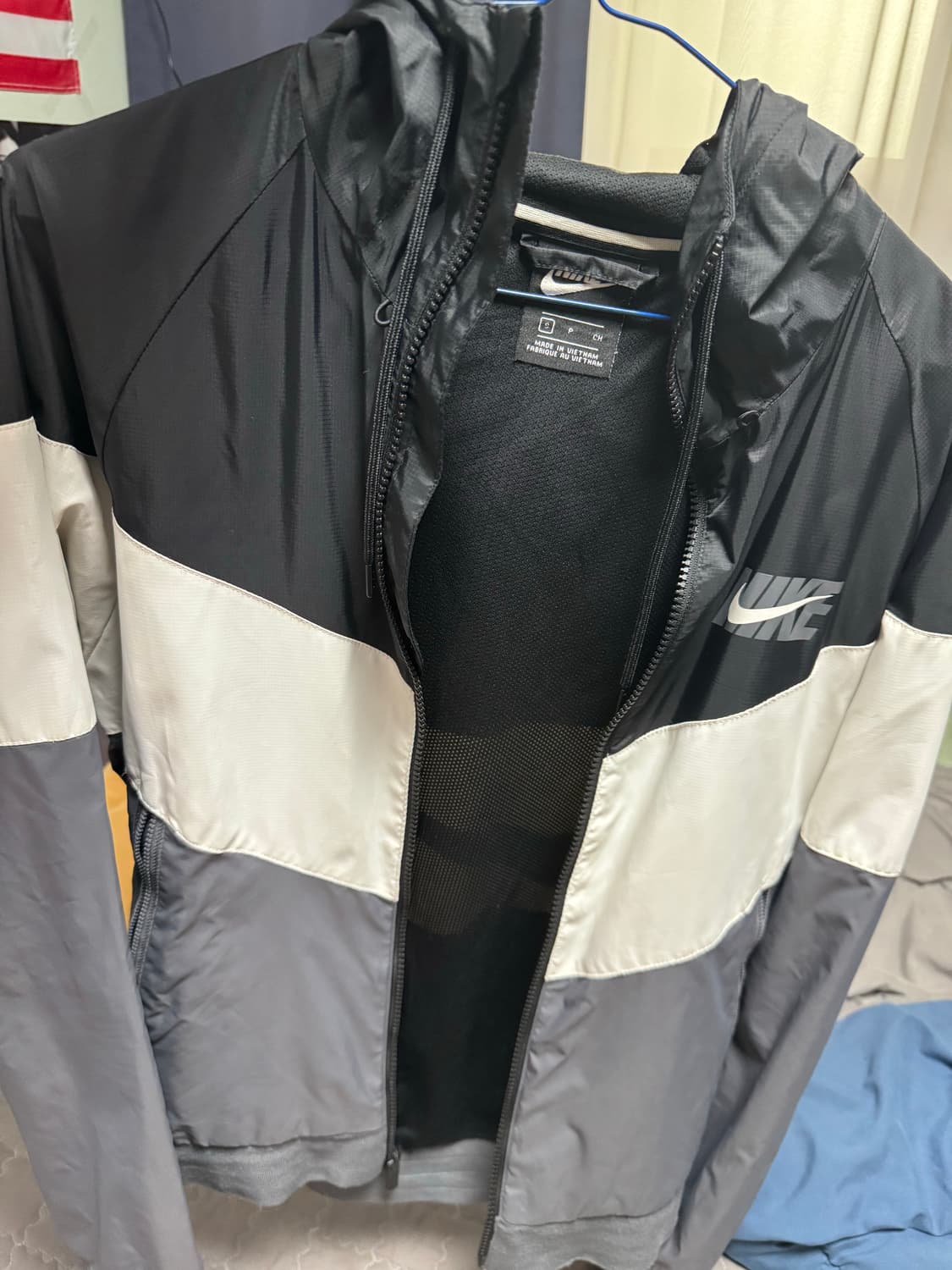 나이키 바람막이 상품이미지1