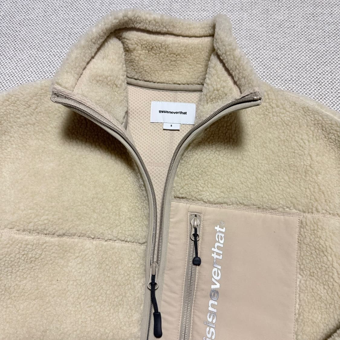 디스이즈네버댓 플리스 자켓 상품이미지2