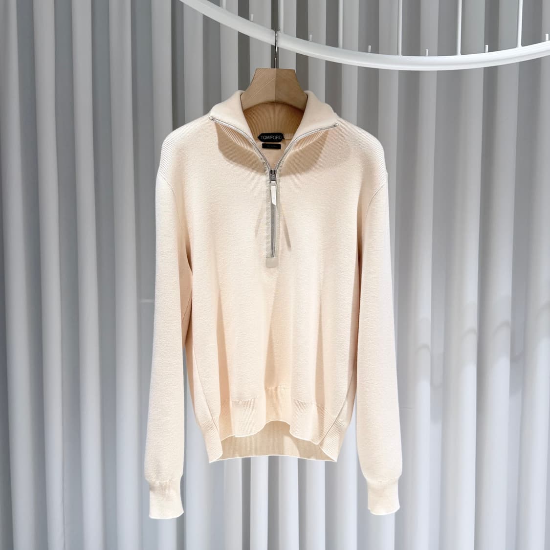 50 / 톰포드 블렌드 연핑크 하프집업 맨투맨 상품이미지1