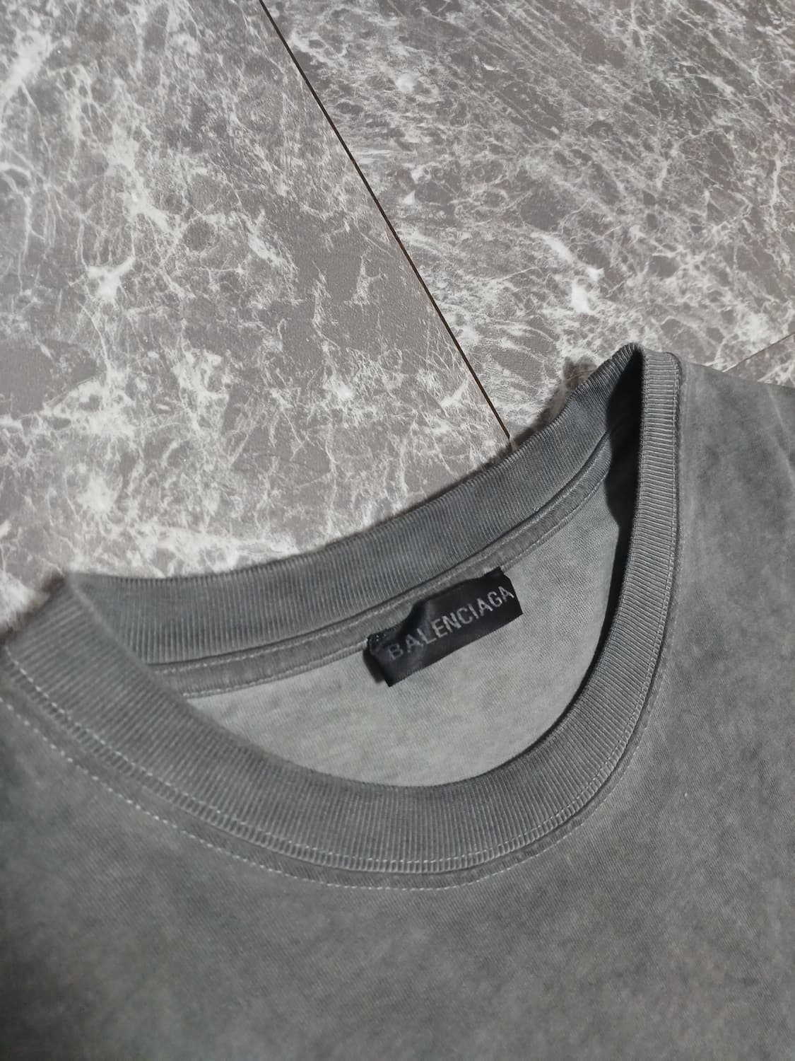 발렌시아가 스타일 워싱 반팔 티셔츠 L
 상품이미지3