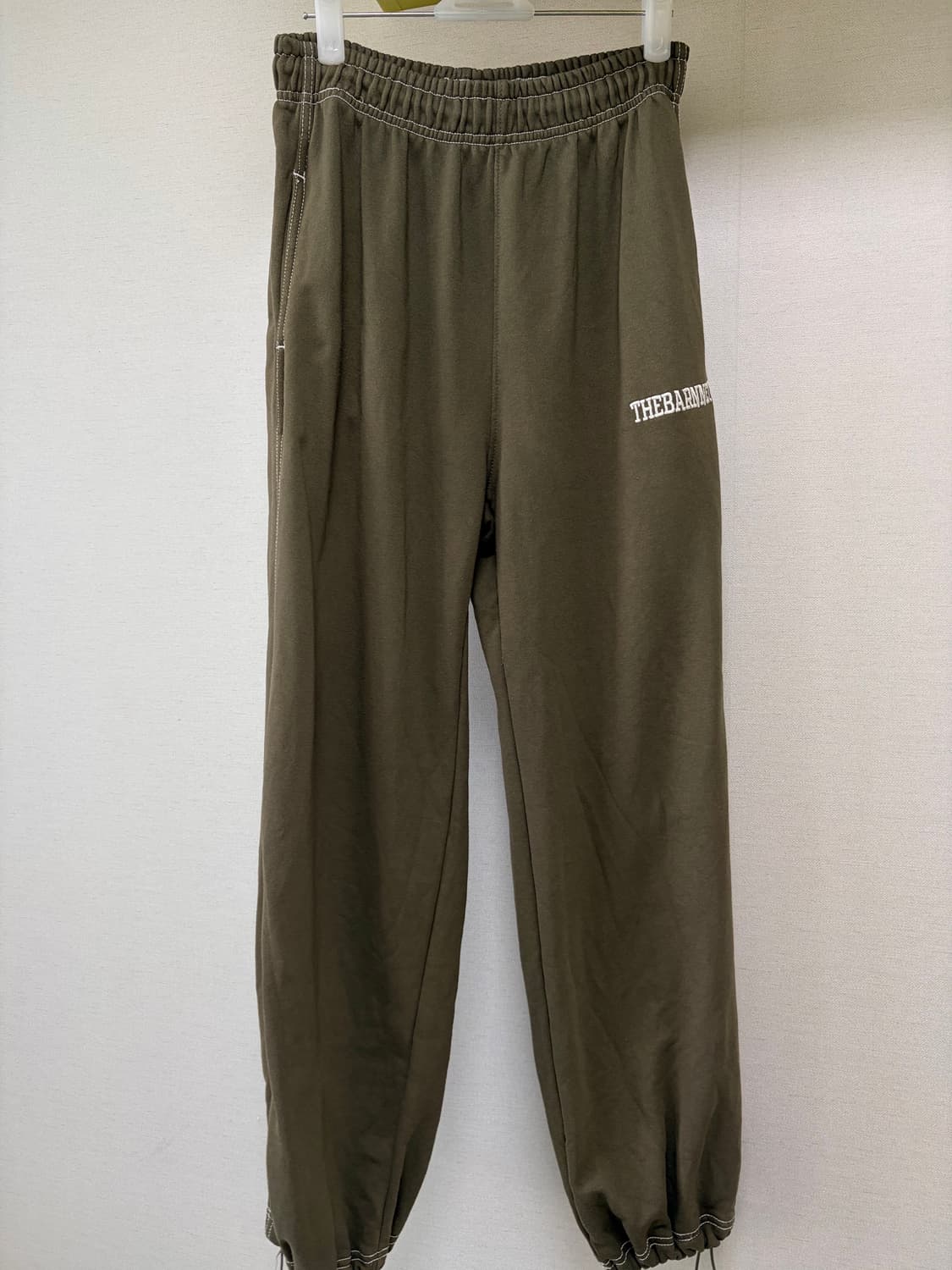 더바넷 조거팬츠 카키 상품이미지2