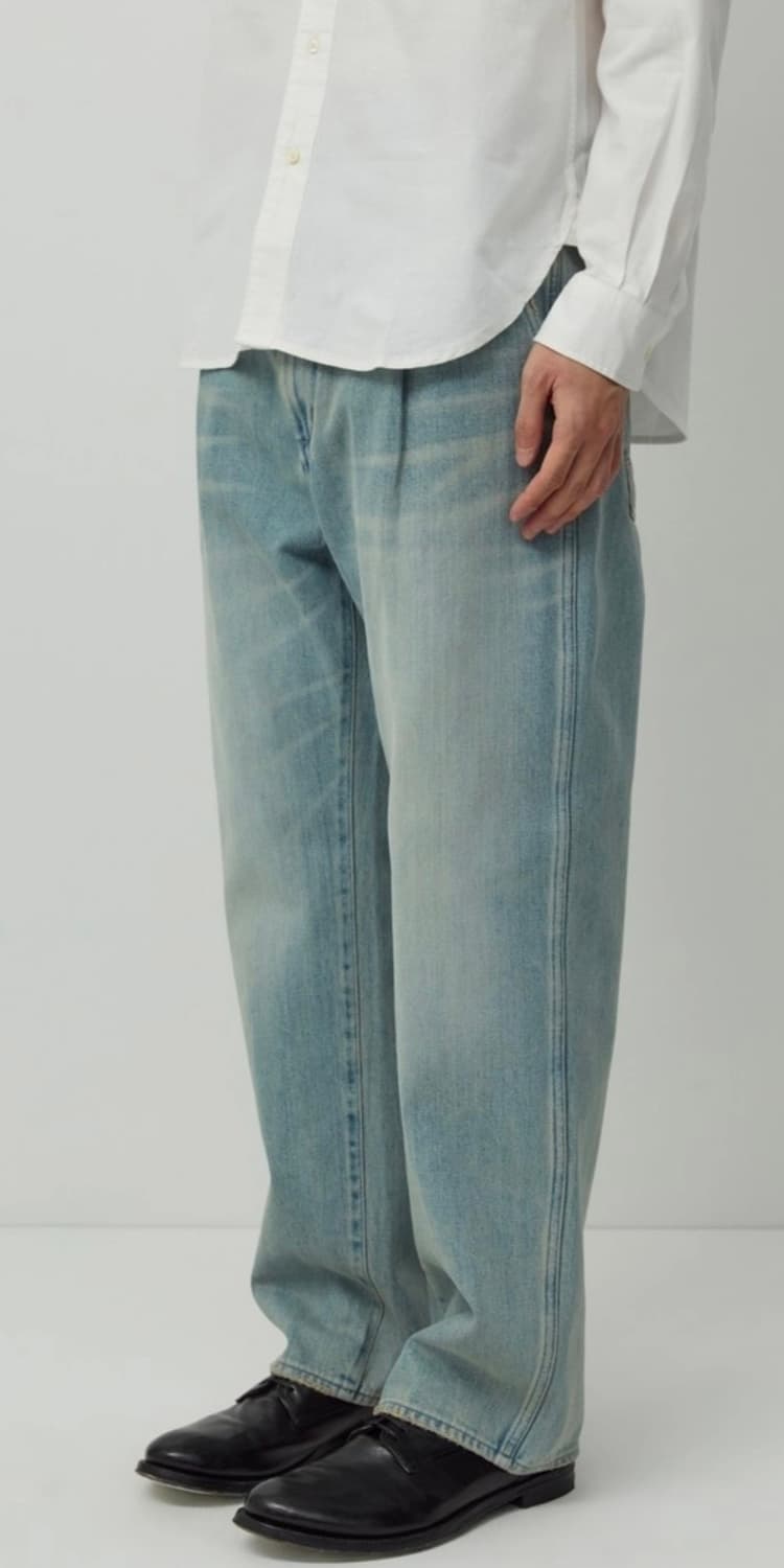 (착샷) 러프사이드 드레이프 데님 블리치 상품이미지10