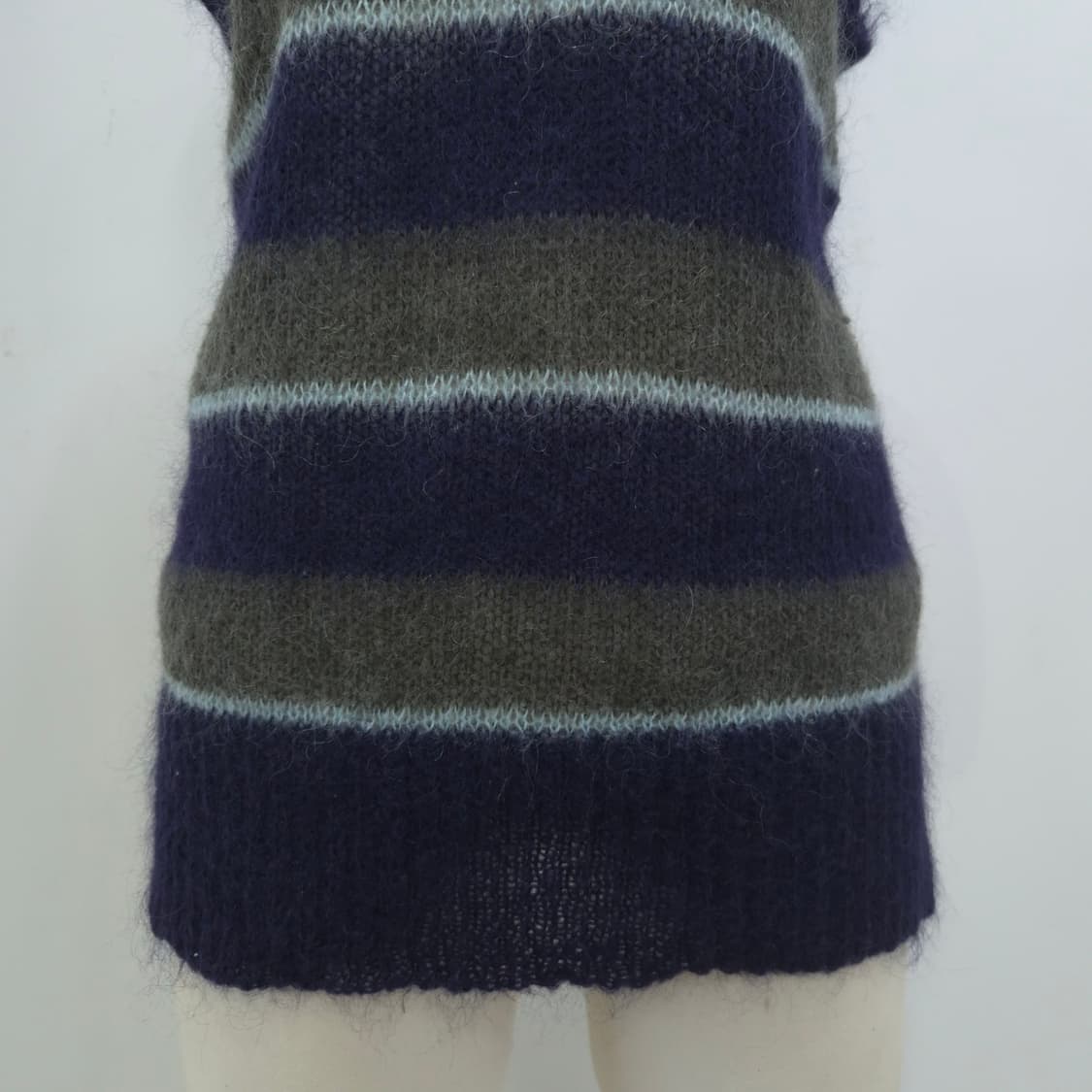 모헤어 네이비 스트라이프 니트  베스트 상품이미지5