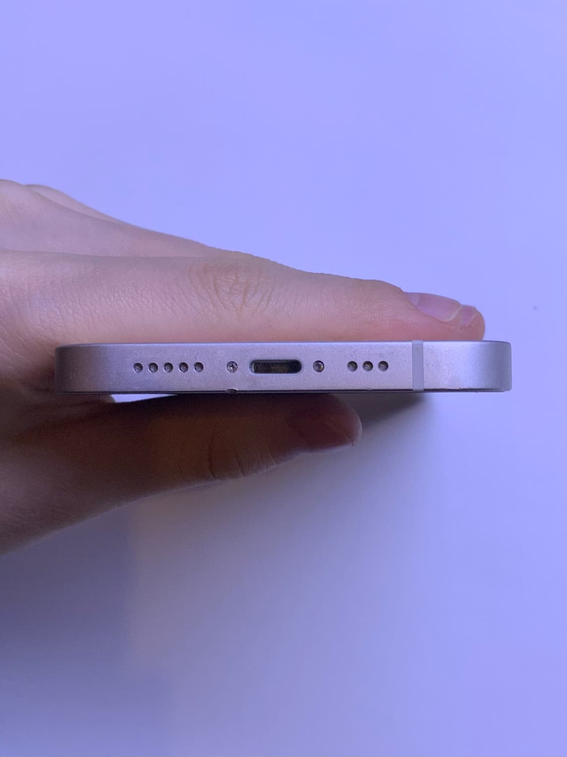 아이폰 13 화이트 128기가 배터리 효율 88% 상품이미지8