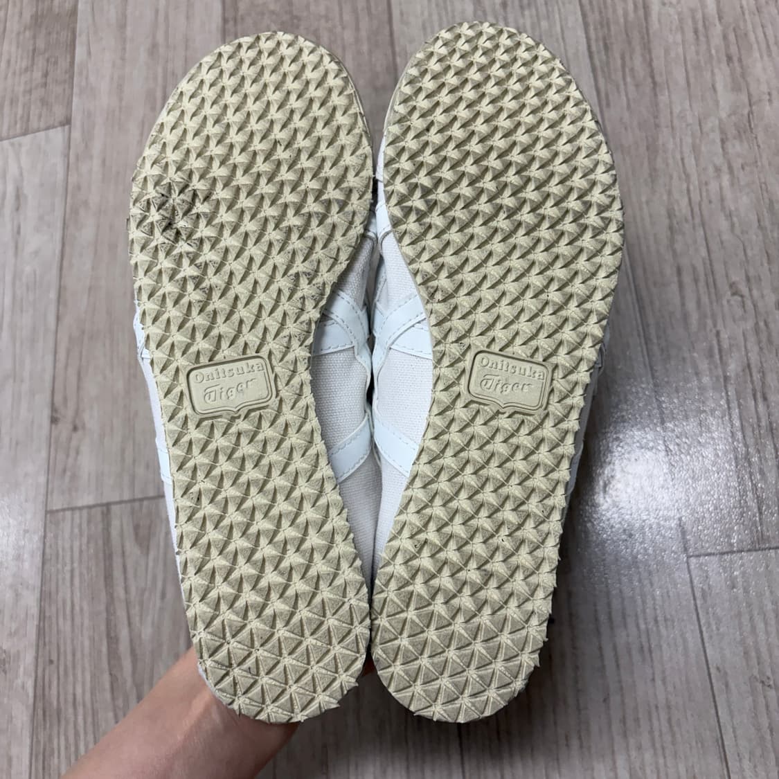 오니츠카타이거 멕시코 66 슬립온 240 상품이미지7