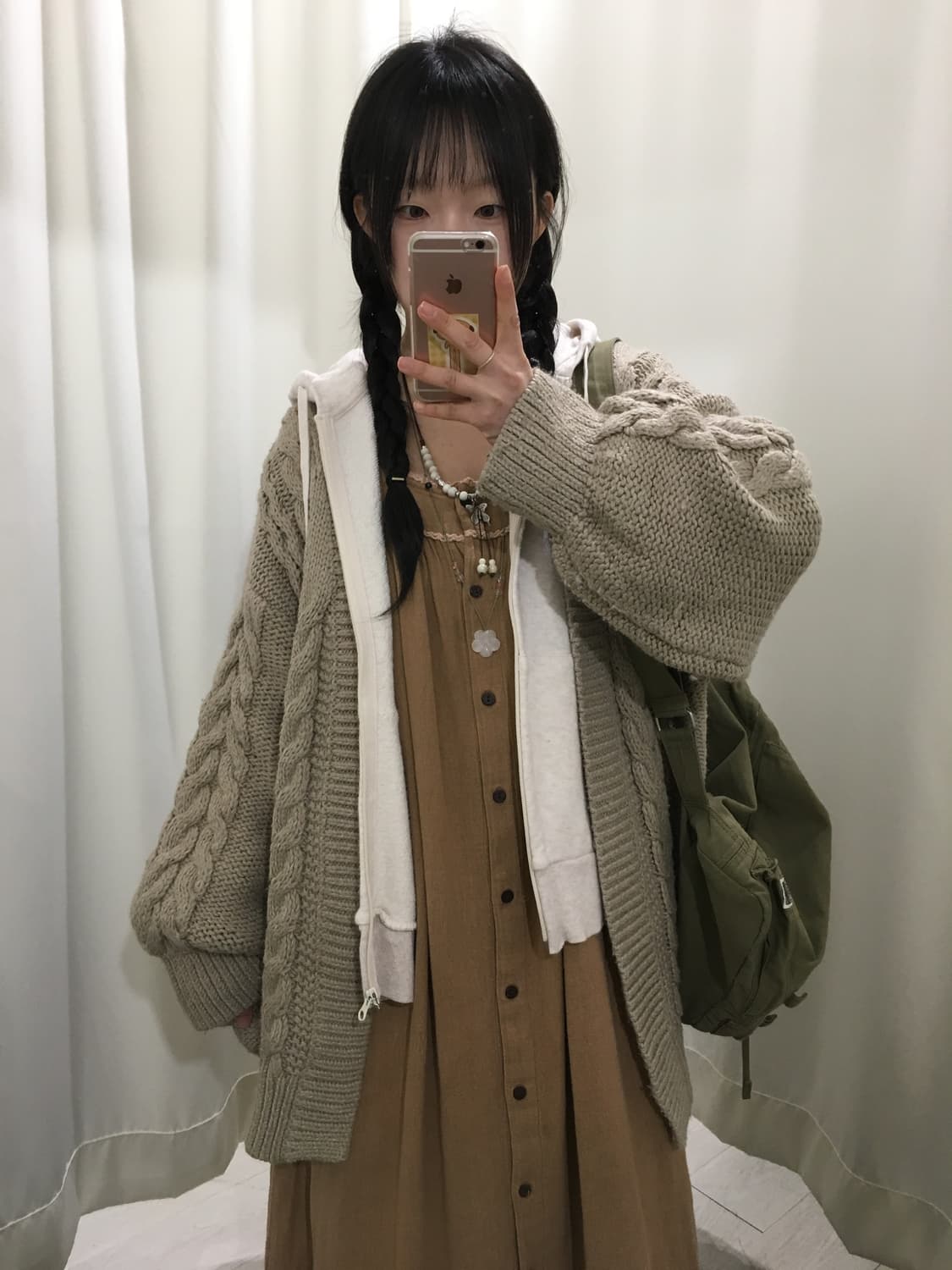 Oat Cable Cardigan 상품이미지1