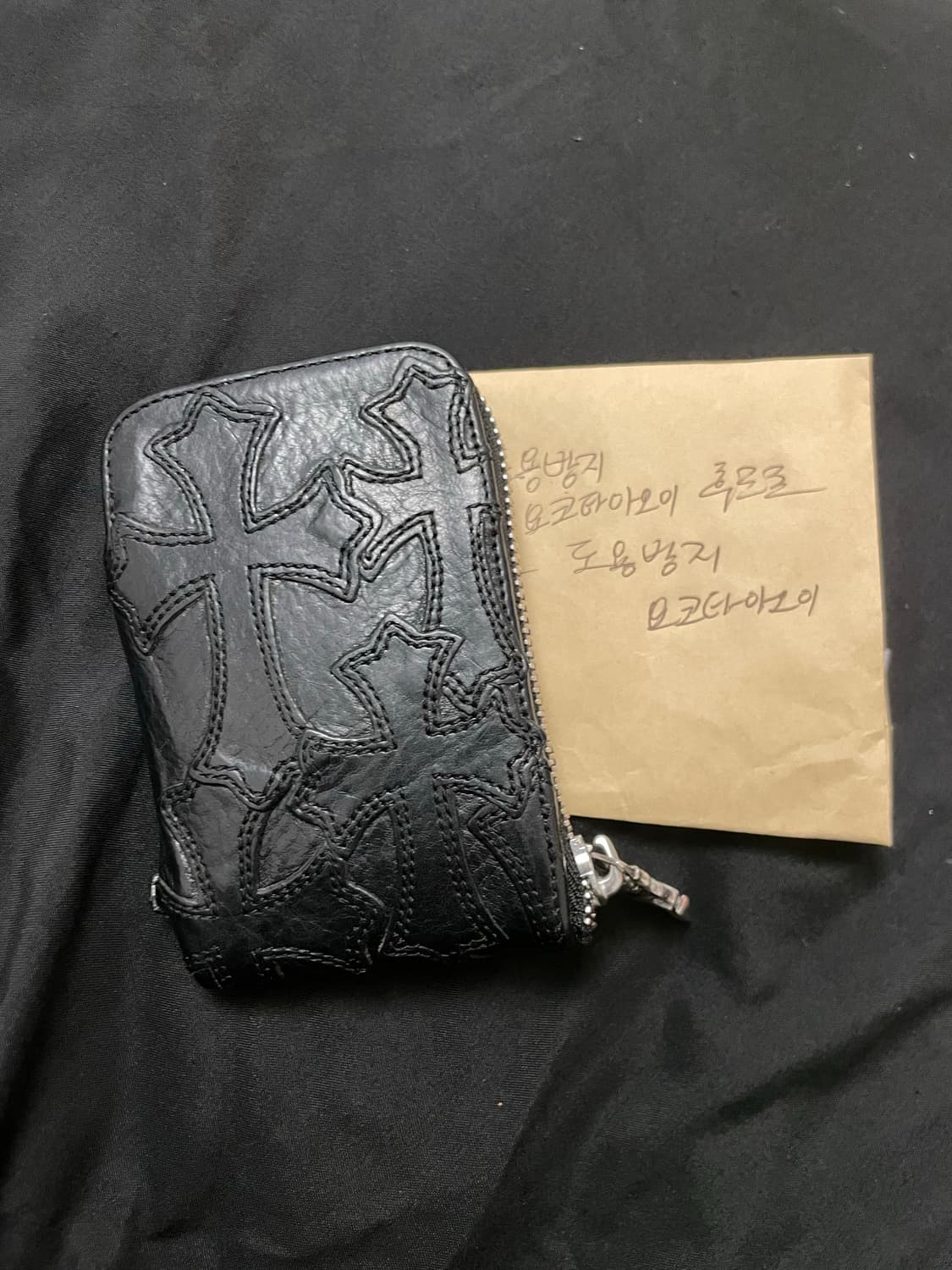 크롬하츠 원트릴리온 지갑 상품이미지2