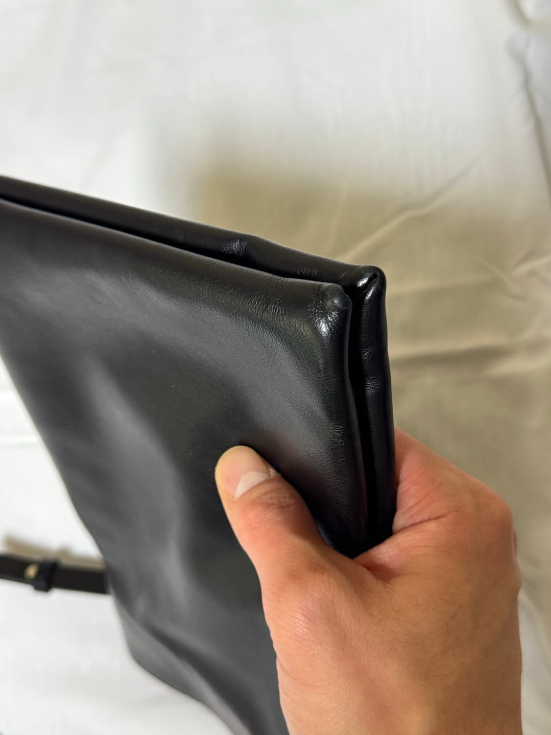 코스 리얼레더 크로스백 상품이미지4