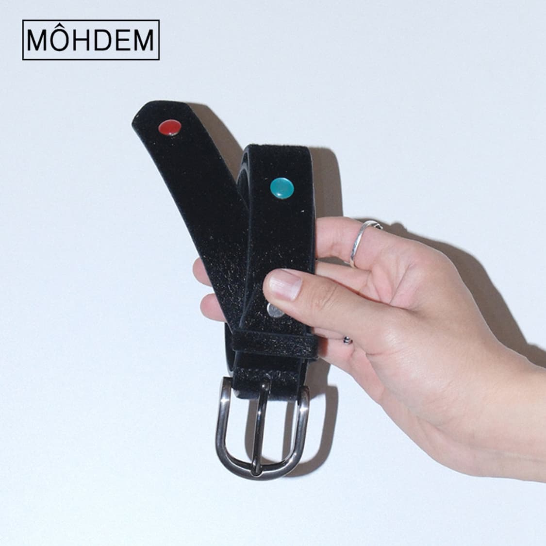 [Unisex] 스터드 송치털 미니멀 가죽벨트 상품이미지4