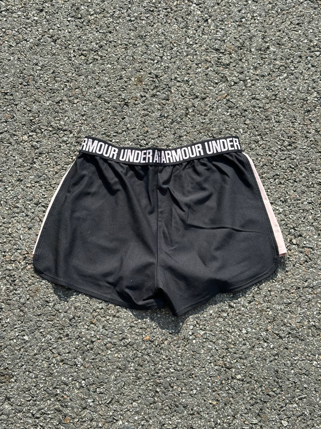 [M] 언더아머 여성 핑크블랙 러닝 쇼츠 반바지 상품이미지8