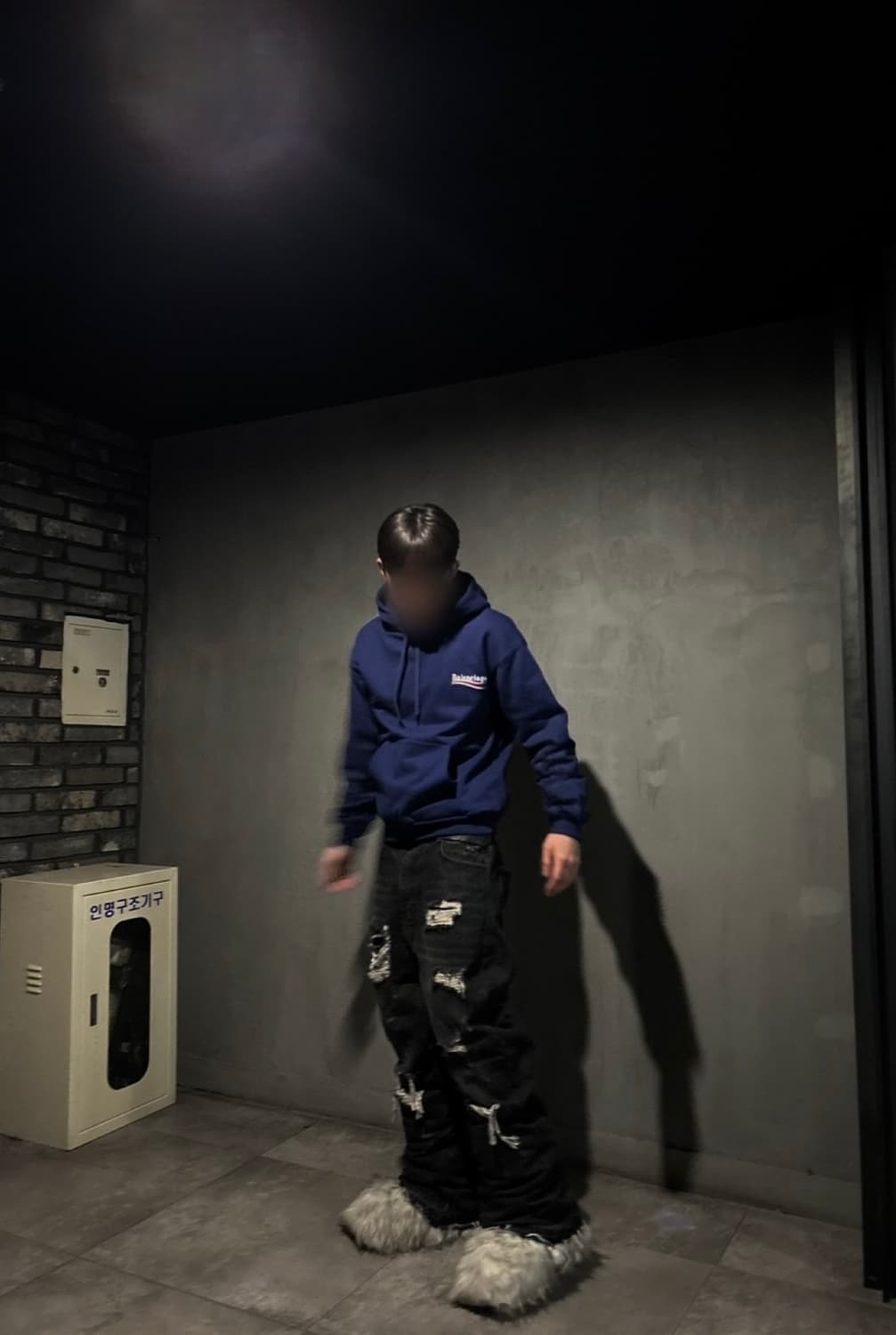 블랙 데미지 데님 팬츠 상품이미지4