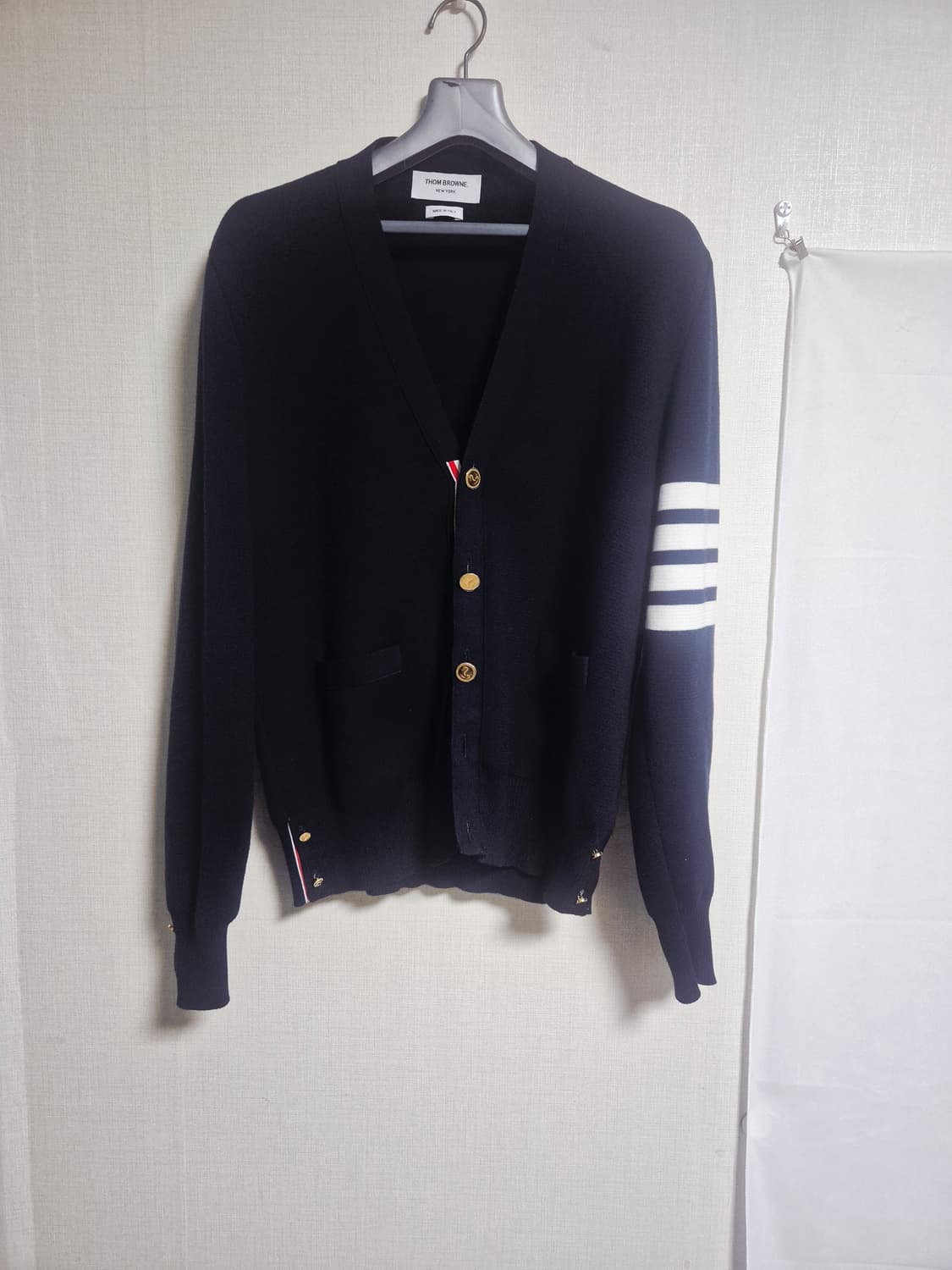 톰브라운 밀라노 스티치 가디건 금장 사이즈 2 (상태 최고) 상품이미지1